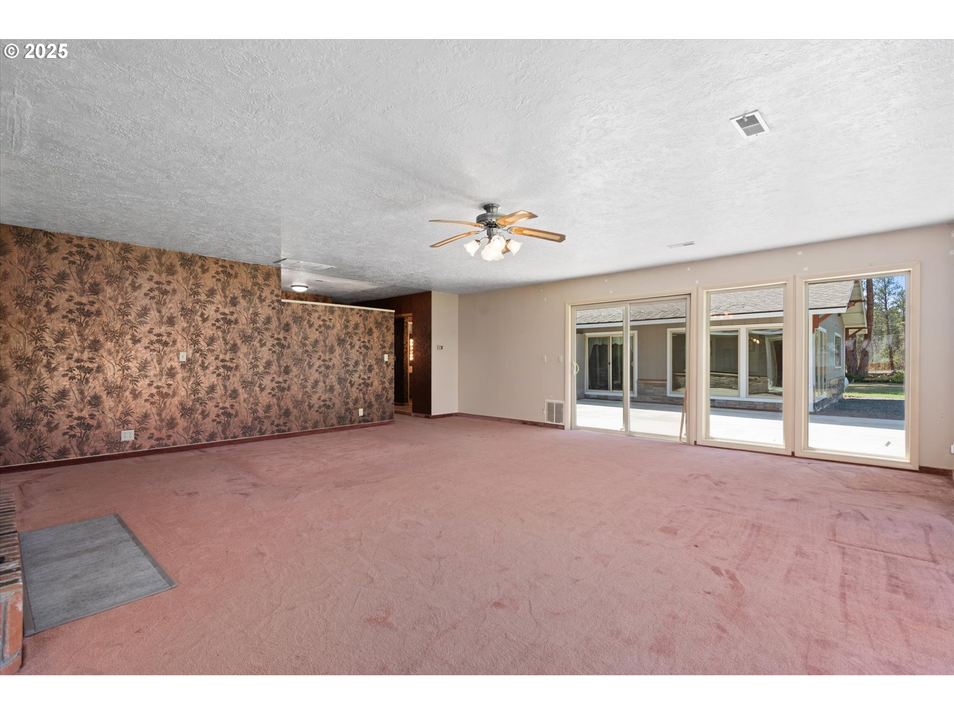 38470 Elkhorn Estates Rd Property Photo 14
