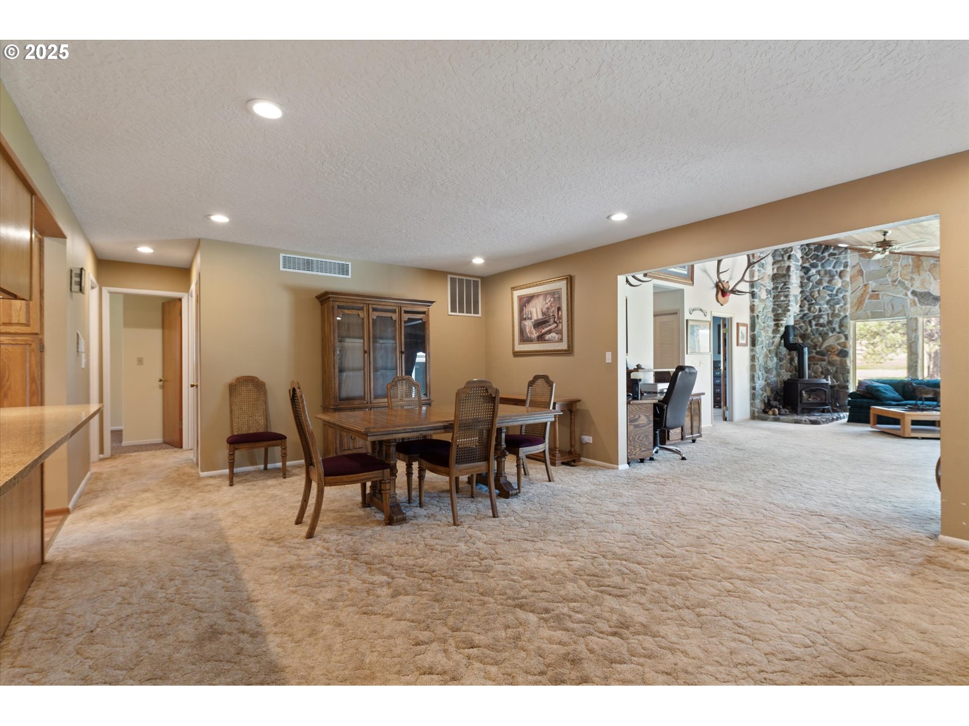 38470 Elkhorn Estates Rd Property Photo 25
