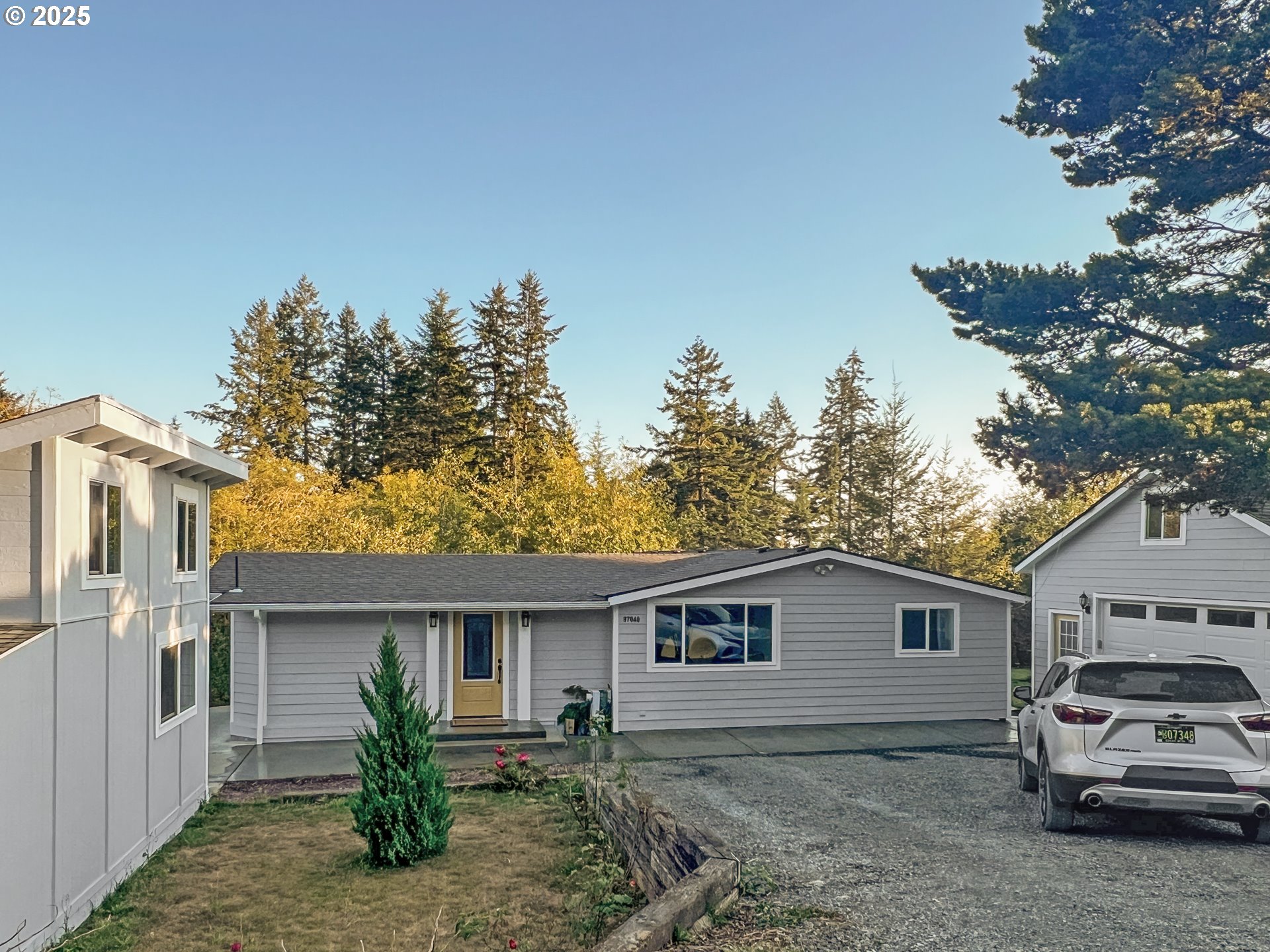 97040 Henderson Property Photo 1