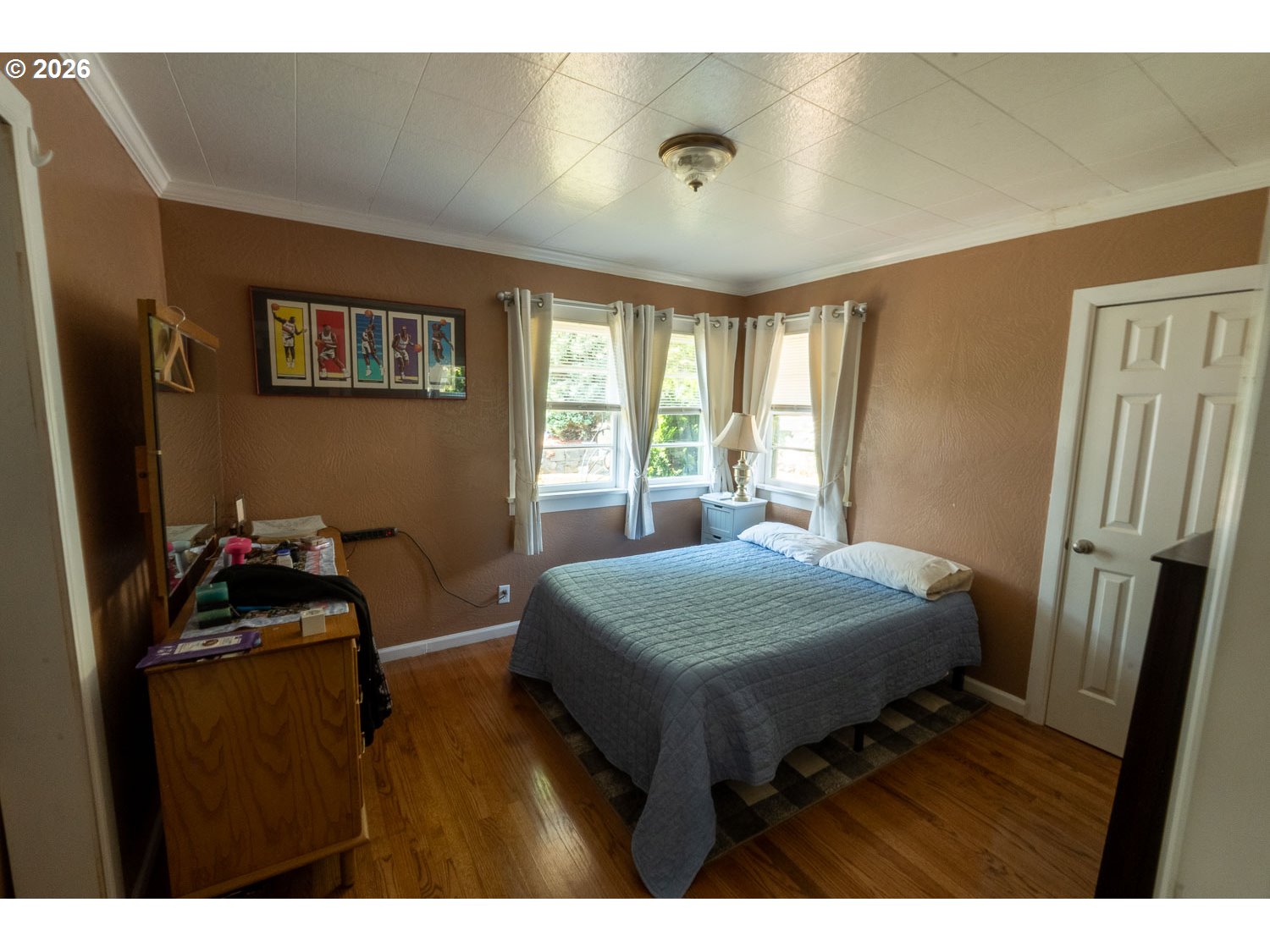 417 W E St Property Photo 14