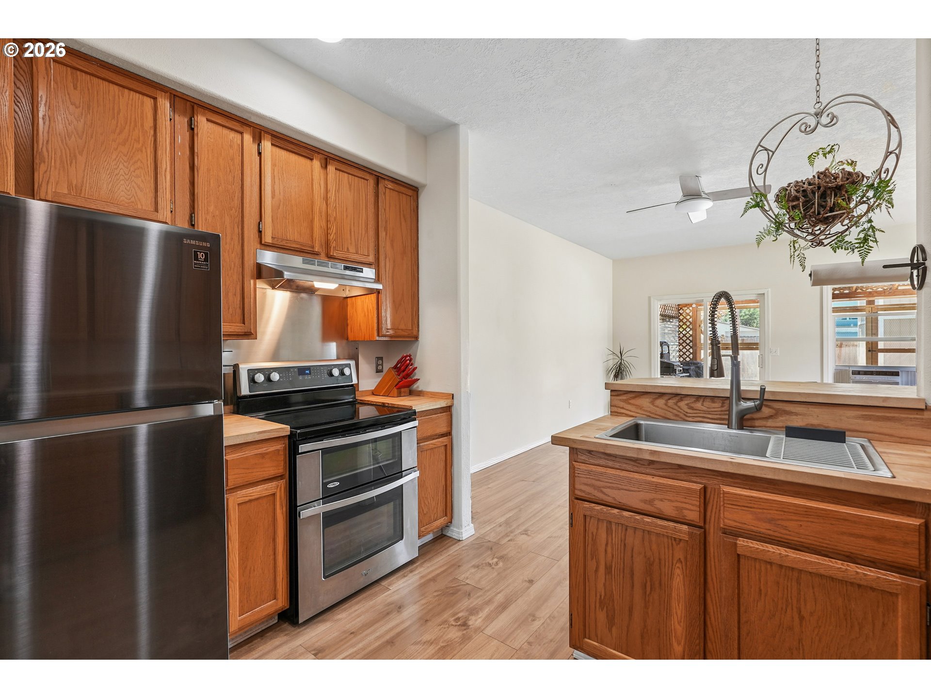 633 N Grant St #c Property Photo 15