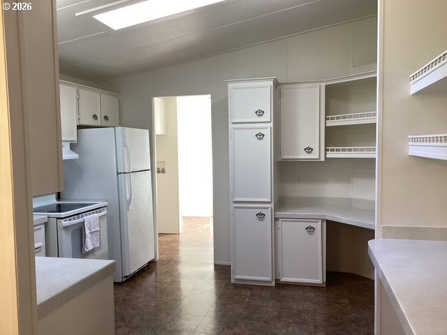 5999 Miller Rd Property Photo 10