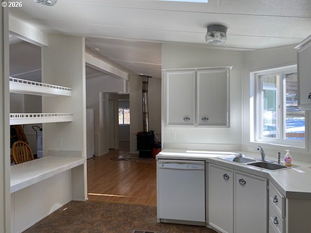 5999 Miller Rd Property Photo 11