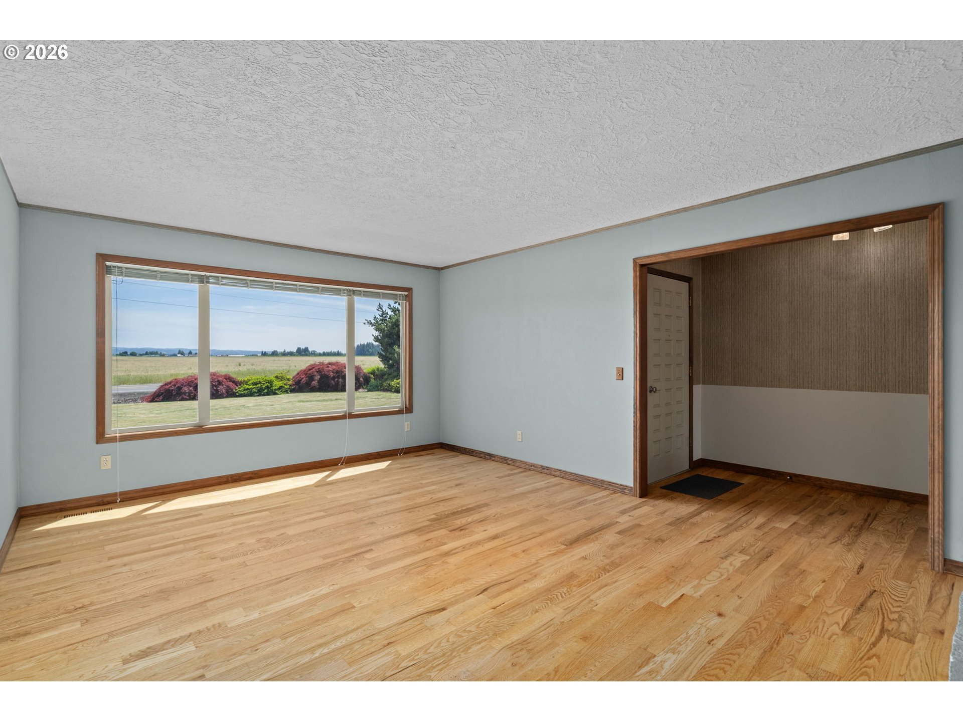 9931 S Highway 211 Property Photo 4