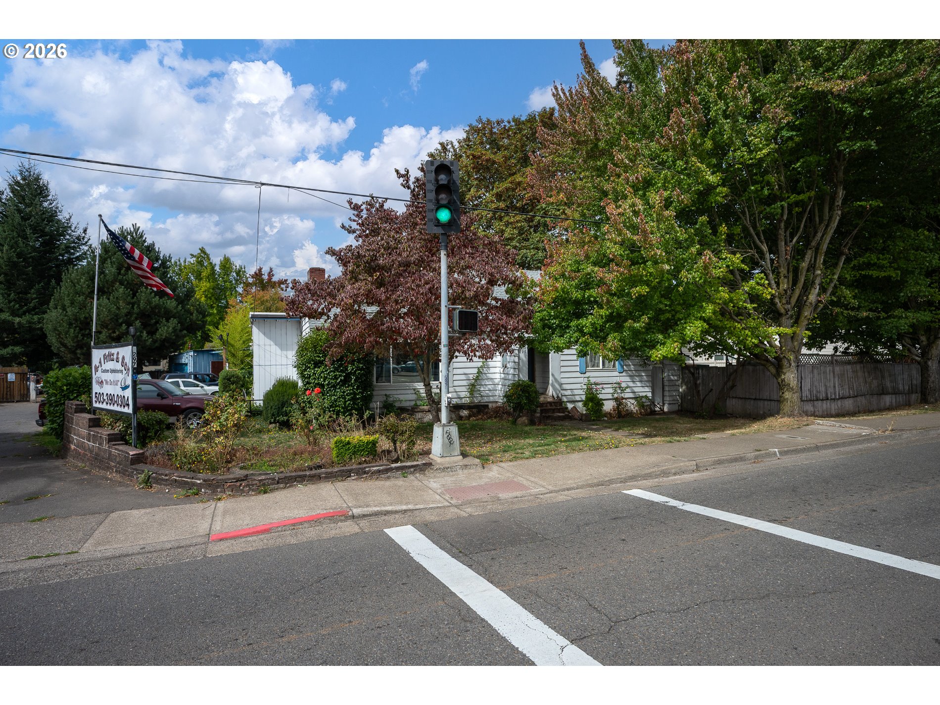 3297 River Rd Property Photo 10