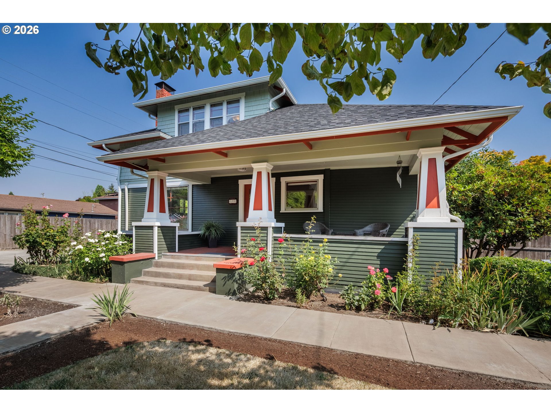199 Santa Clara Ave Property Photo 1