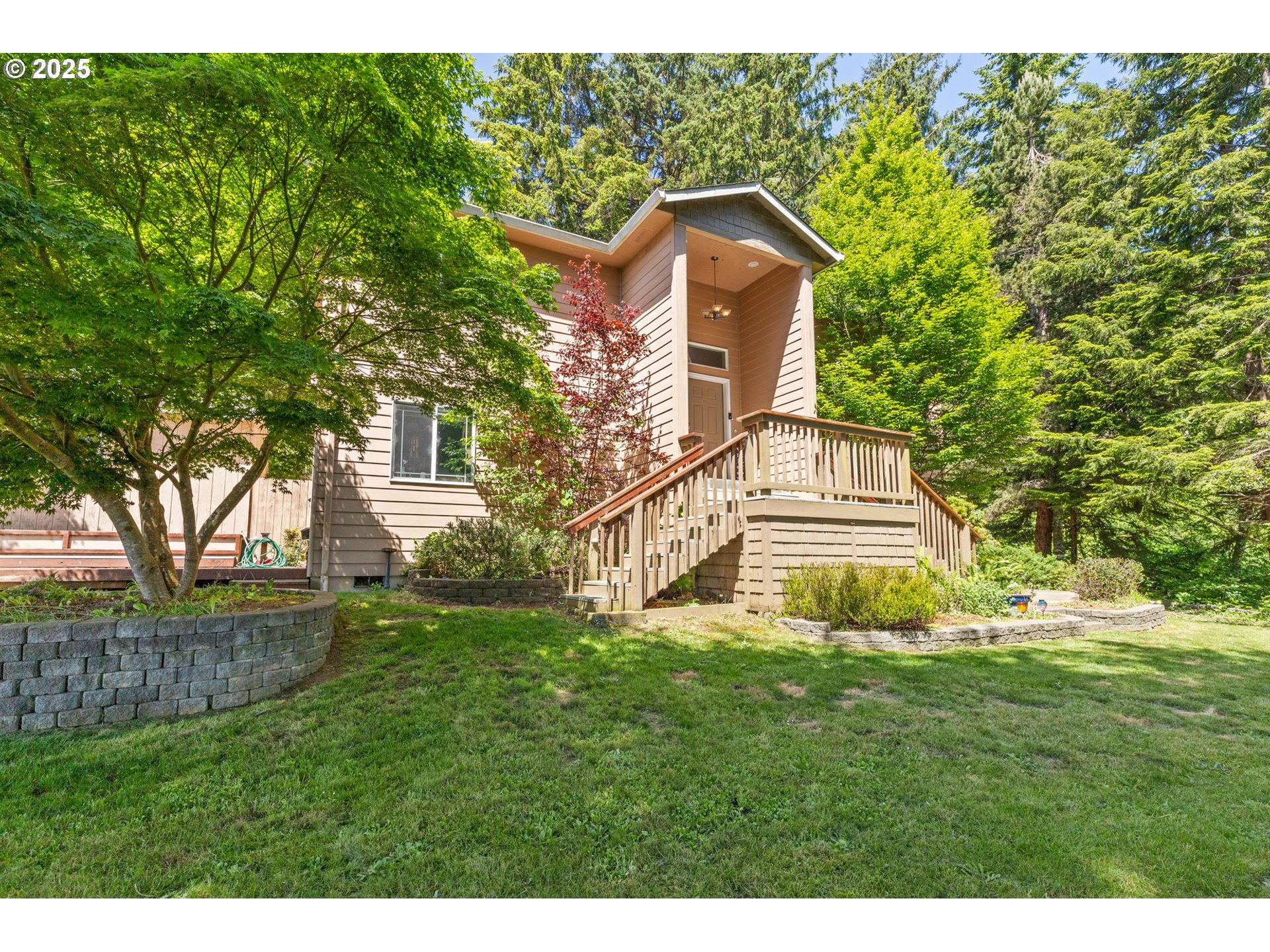 579 S Schooner Creek Rd Property Photo 1