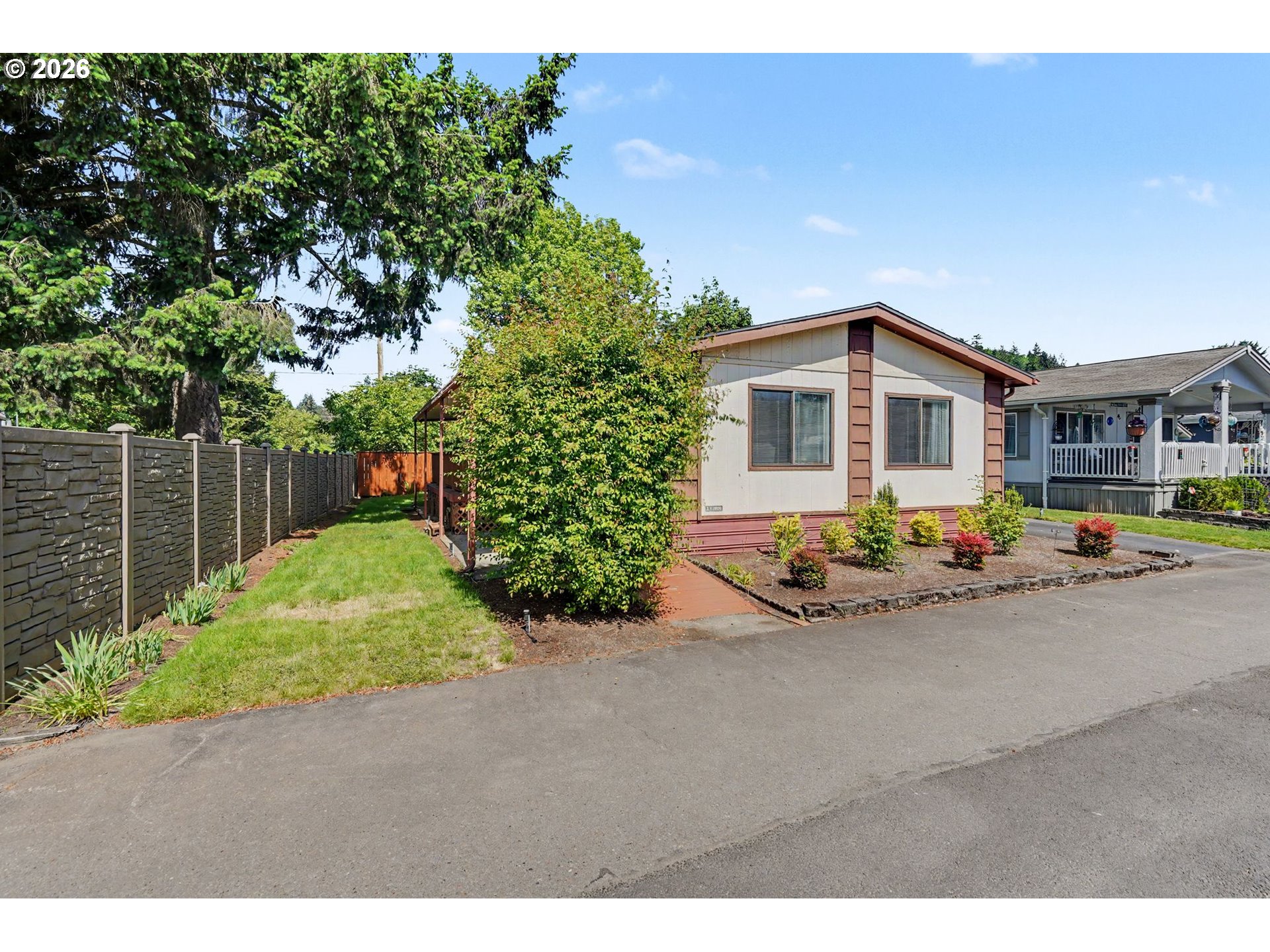 1307 S WATER ST 2 Property Photo 1