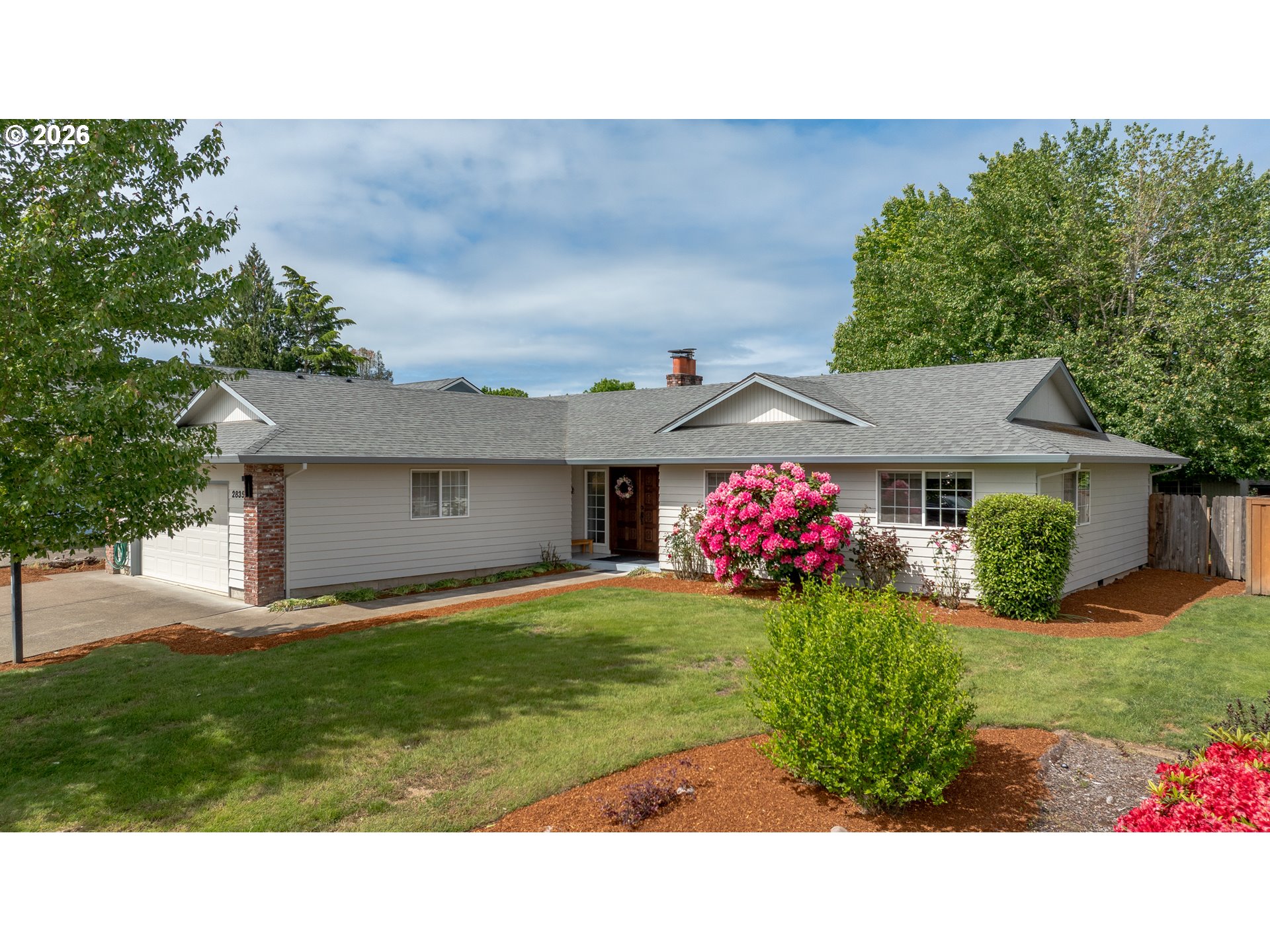 2835 Ne Leathers Ln Property Photo 1