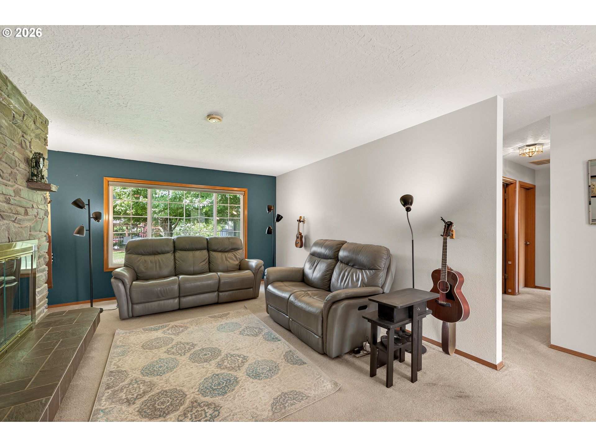 2835 Ne Leathers Ln Property Photo 8