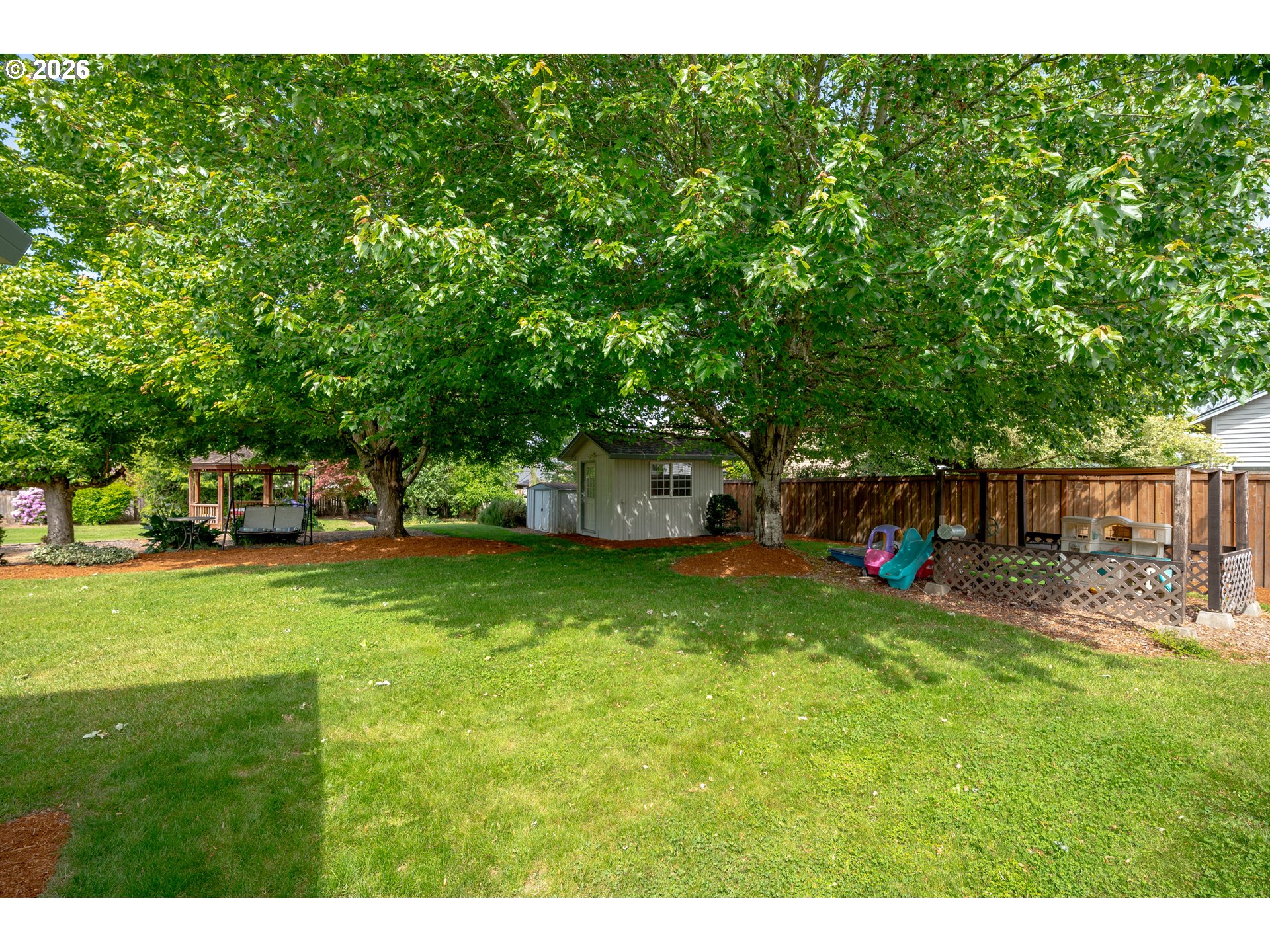 2835 Ne Leathers Ln Property Photo 28