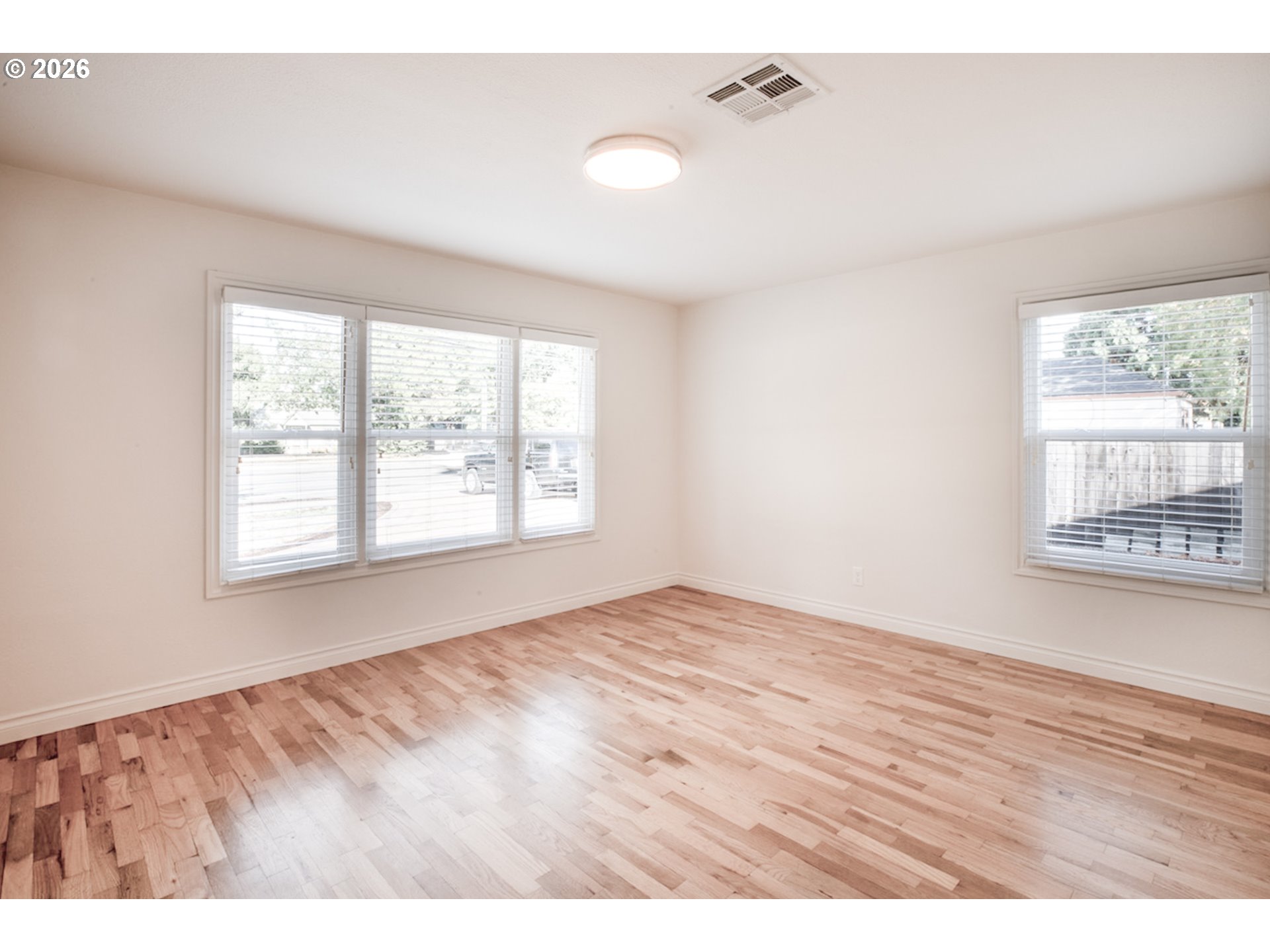 2881 River Rd Property Photo 12