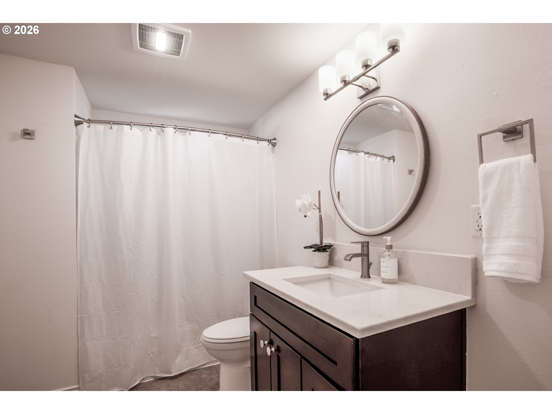 2881 River Rd Property Photo 17