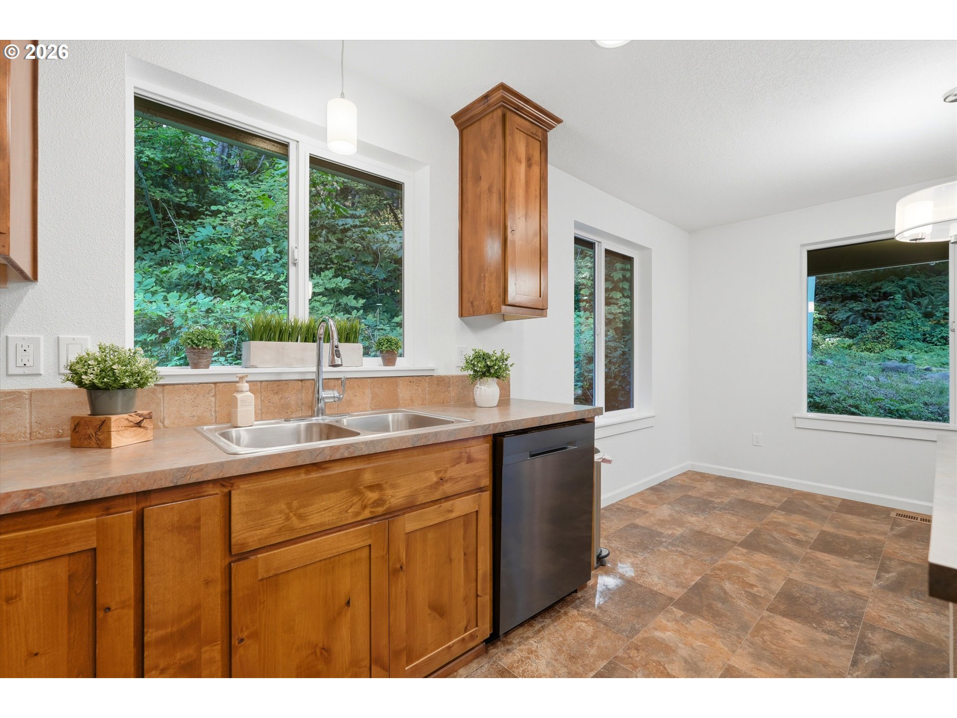 55964 E Highway 26 Property Photo 12