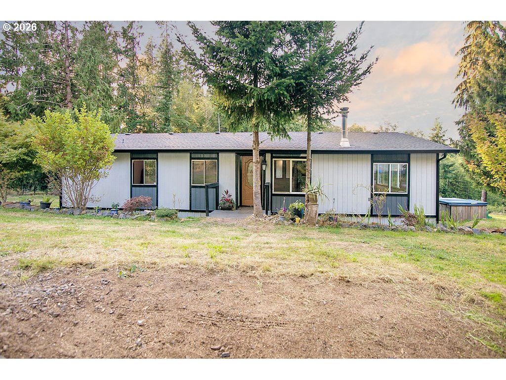 2746 S Silver Lake Rd Property Photo 1