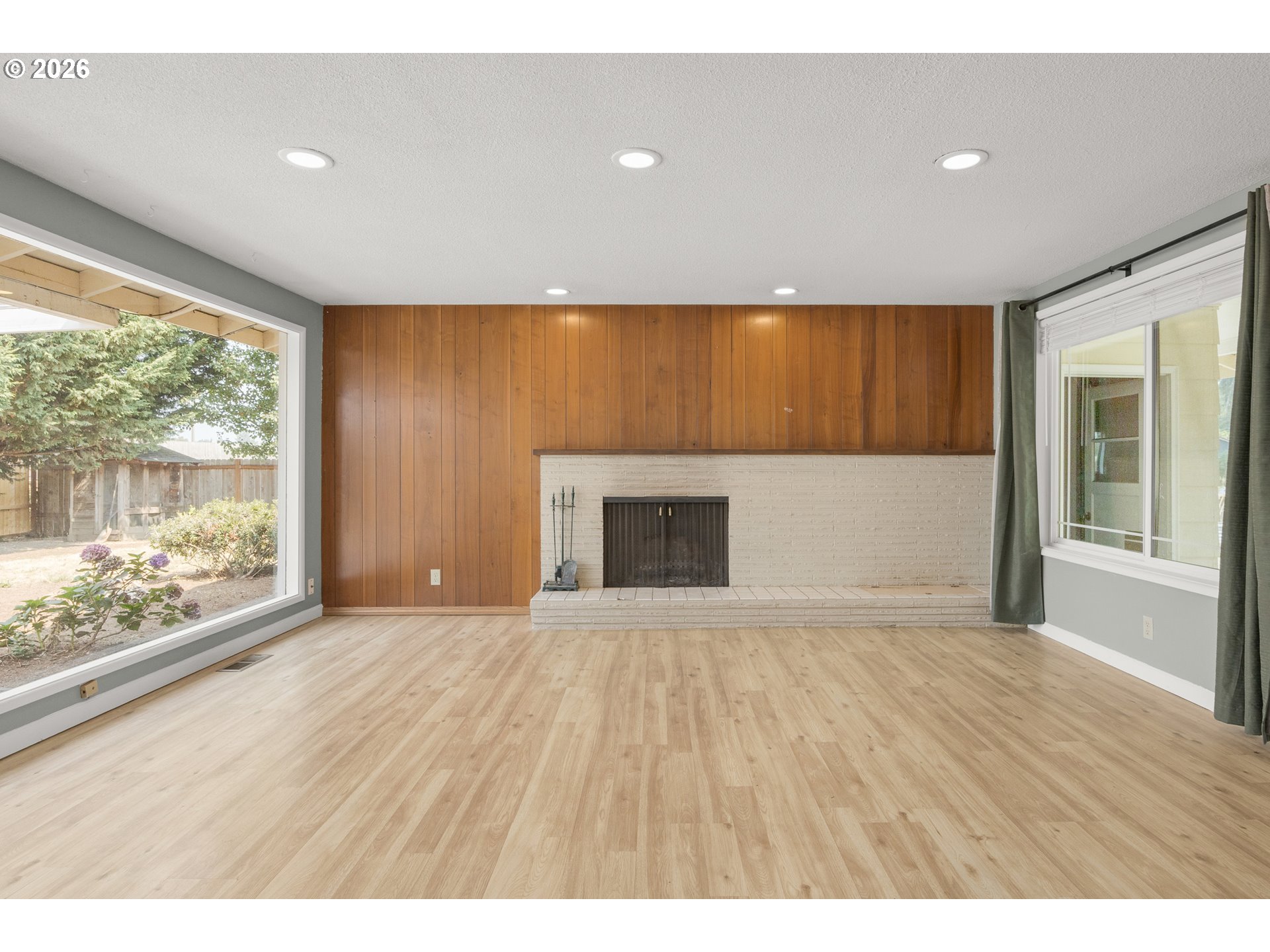 2545 Elysium Ave Property Photo 5