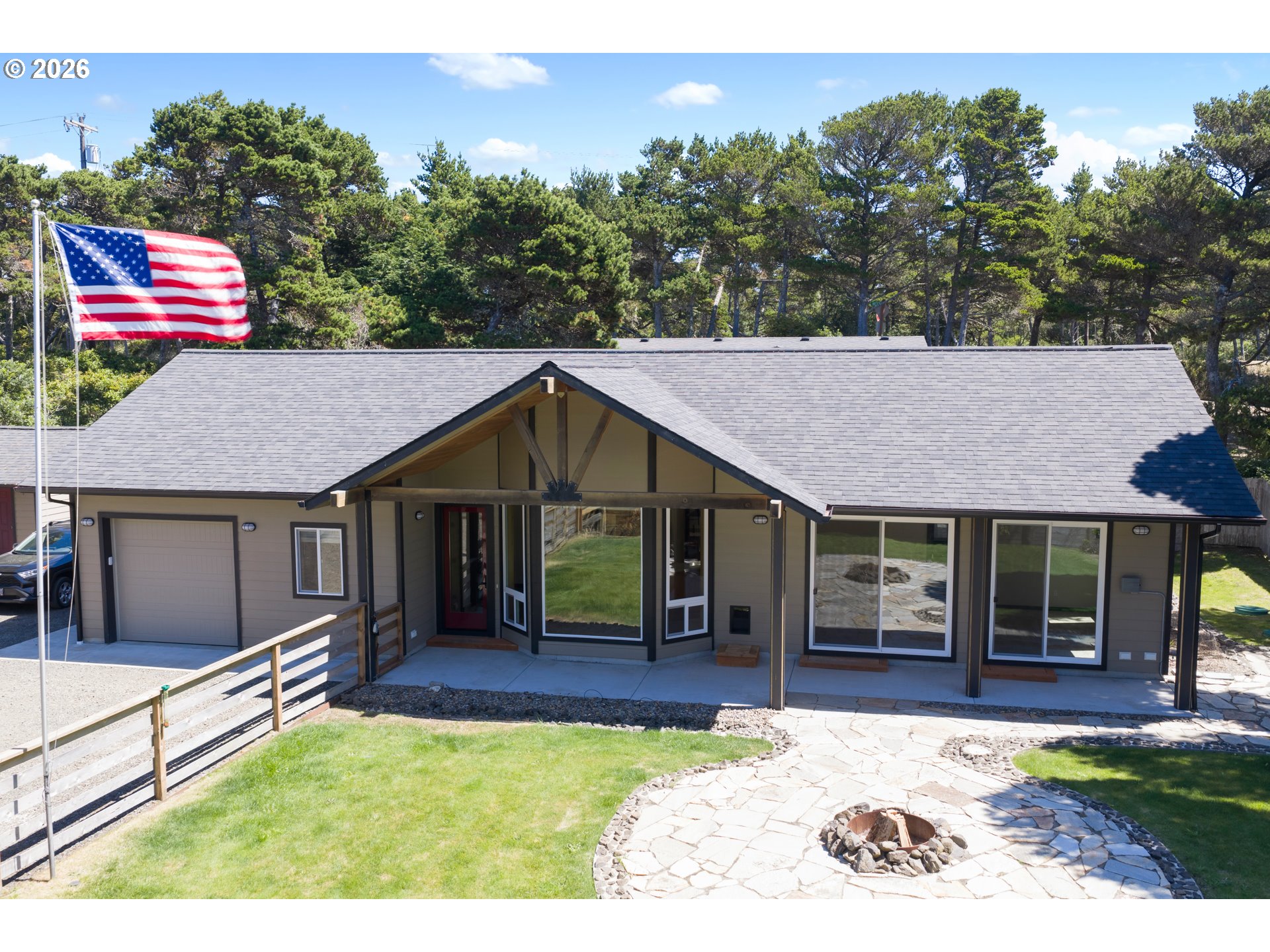 4606 Perpetua St Property Photo 1