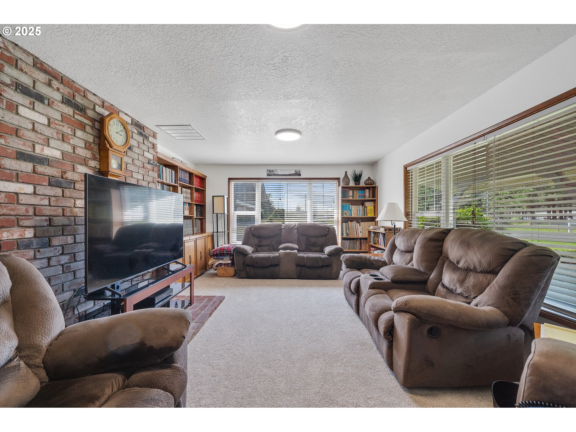 9065 Trask River Rd Property Photo 31