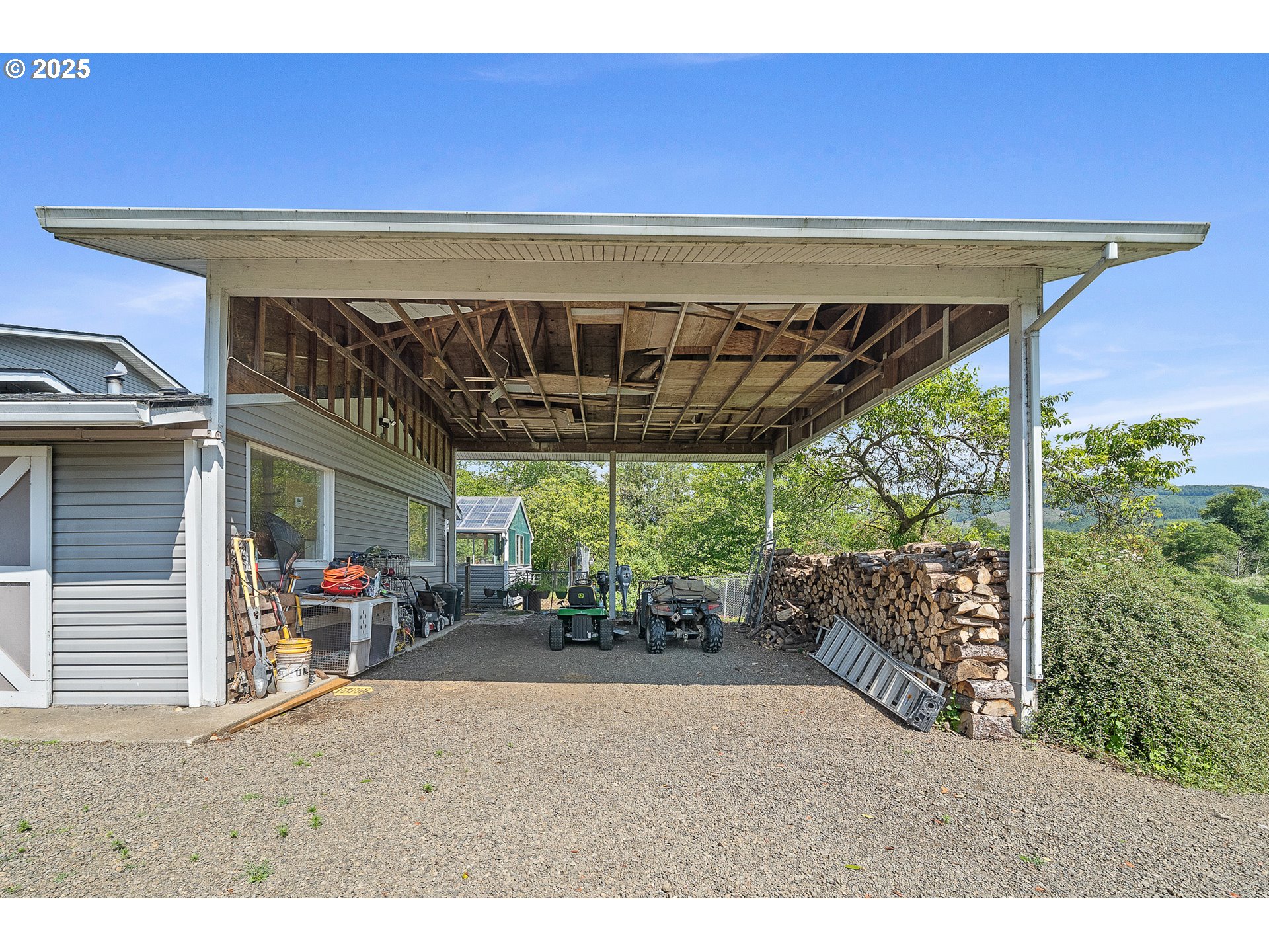 9065 Trask River Rd Property Photo 37