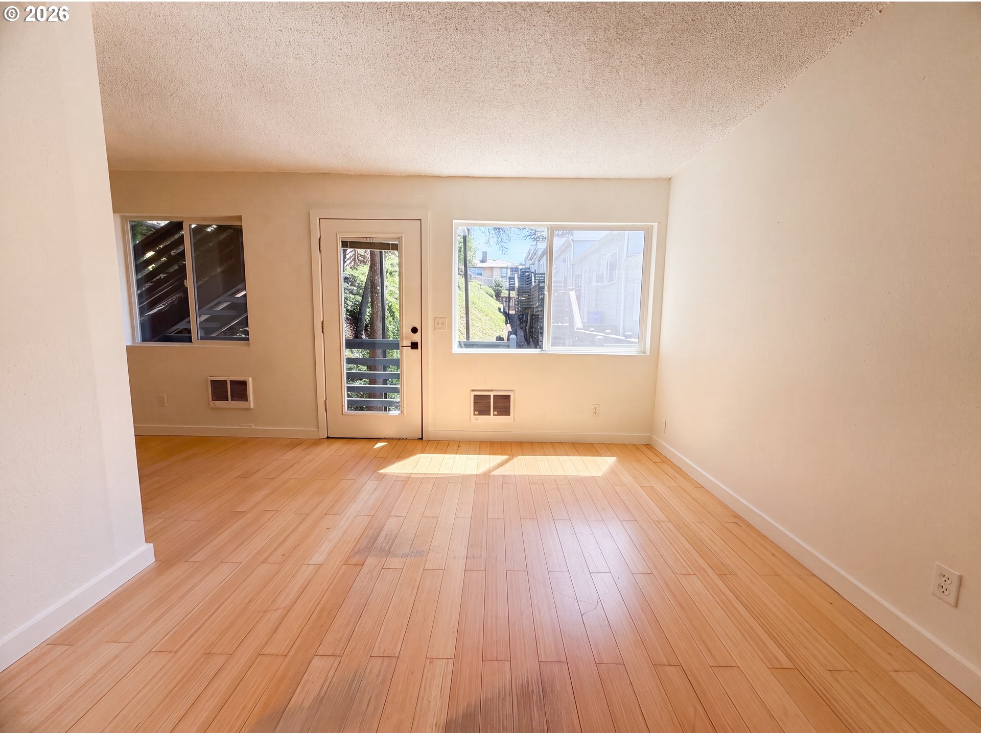 1300 Ne 68th Ave Property Photo 5