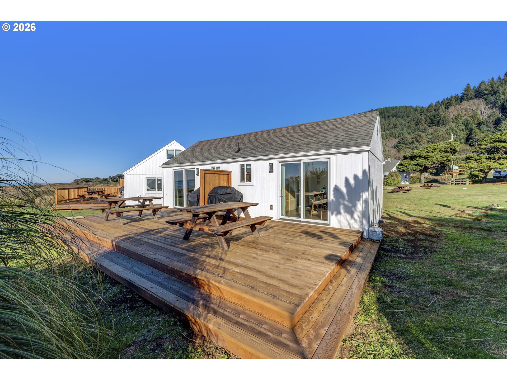 95500 Highway 101 Property Photo 10
