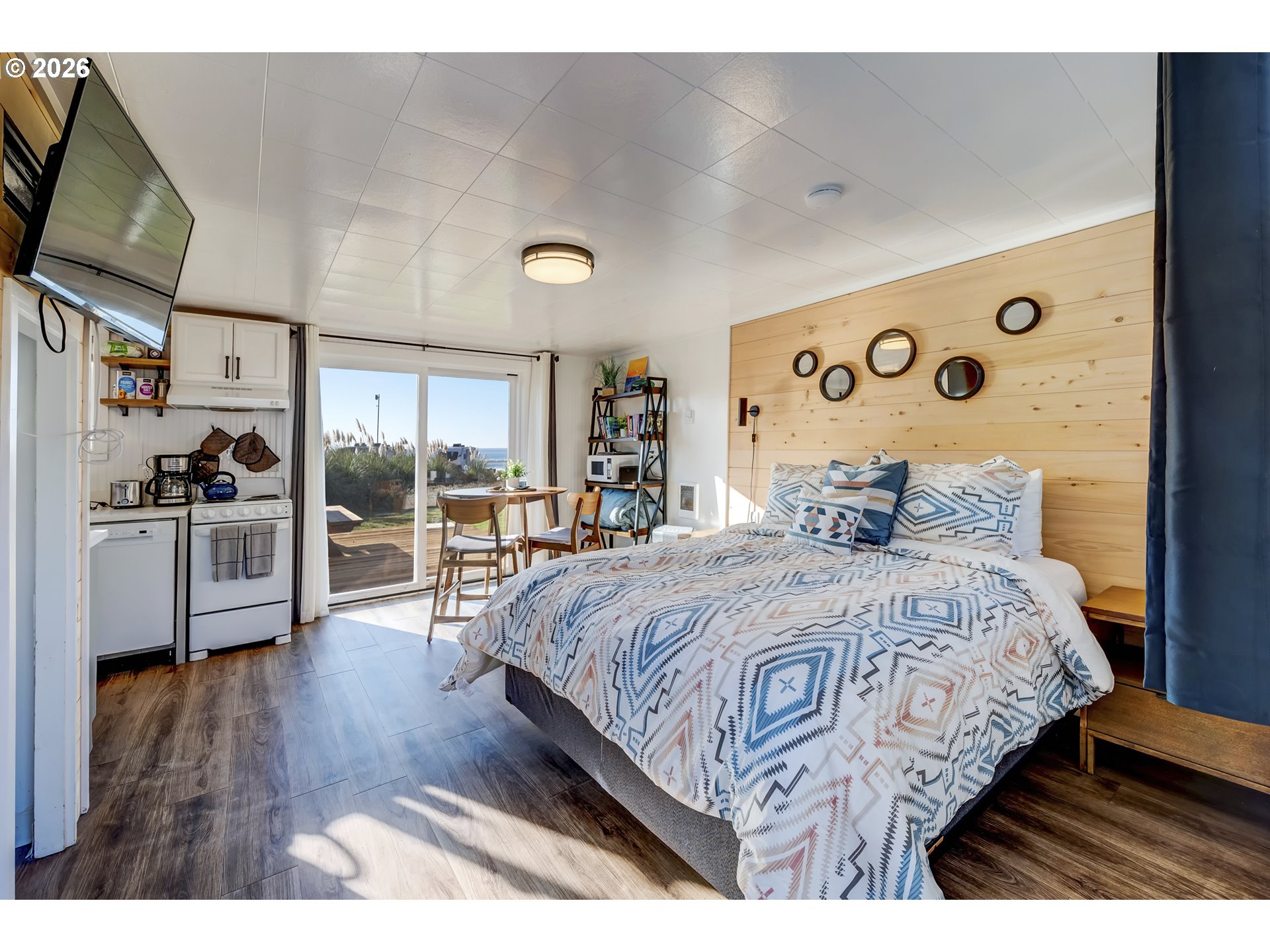 95500 Highway 101 Property Photo 12