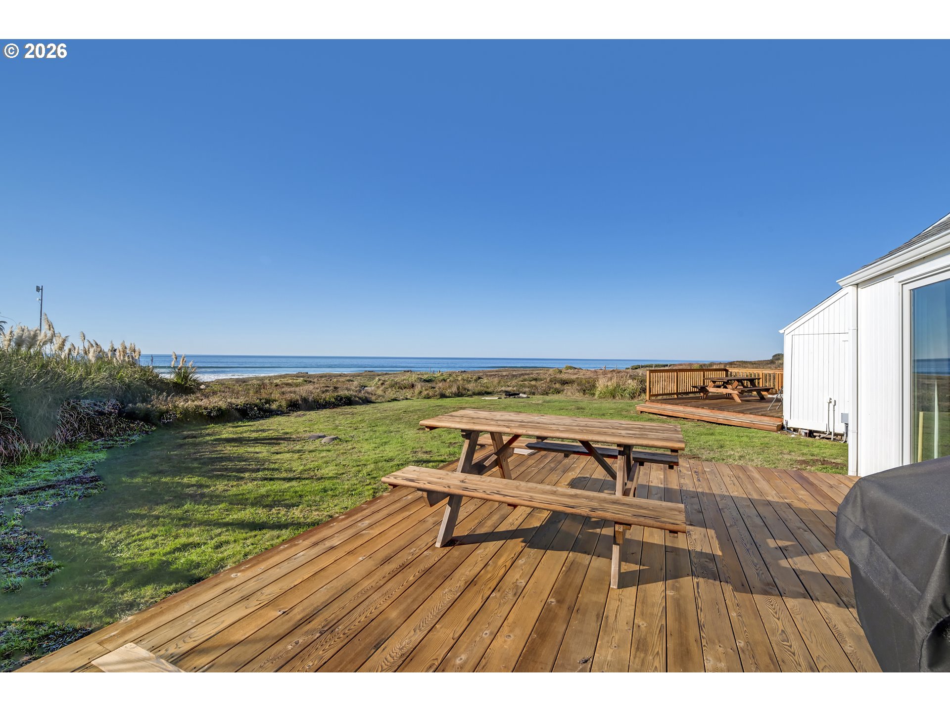 95500 Highway 101 Property Photo 16