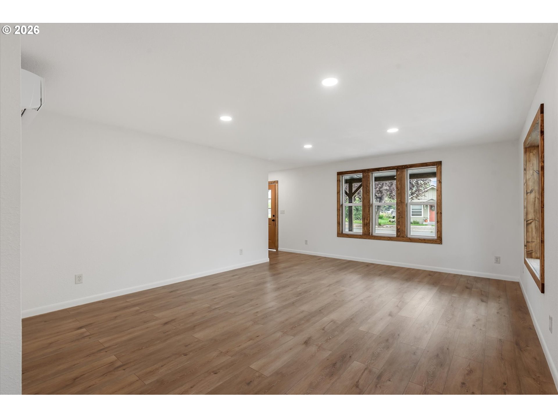 1004 Walnut St Property Photo 11