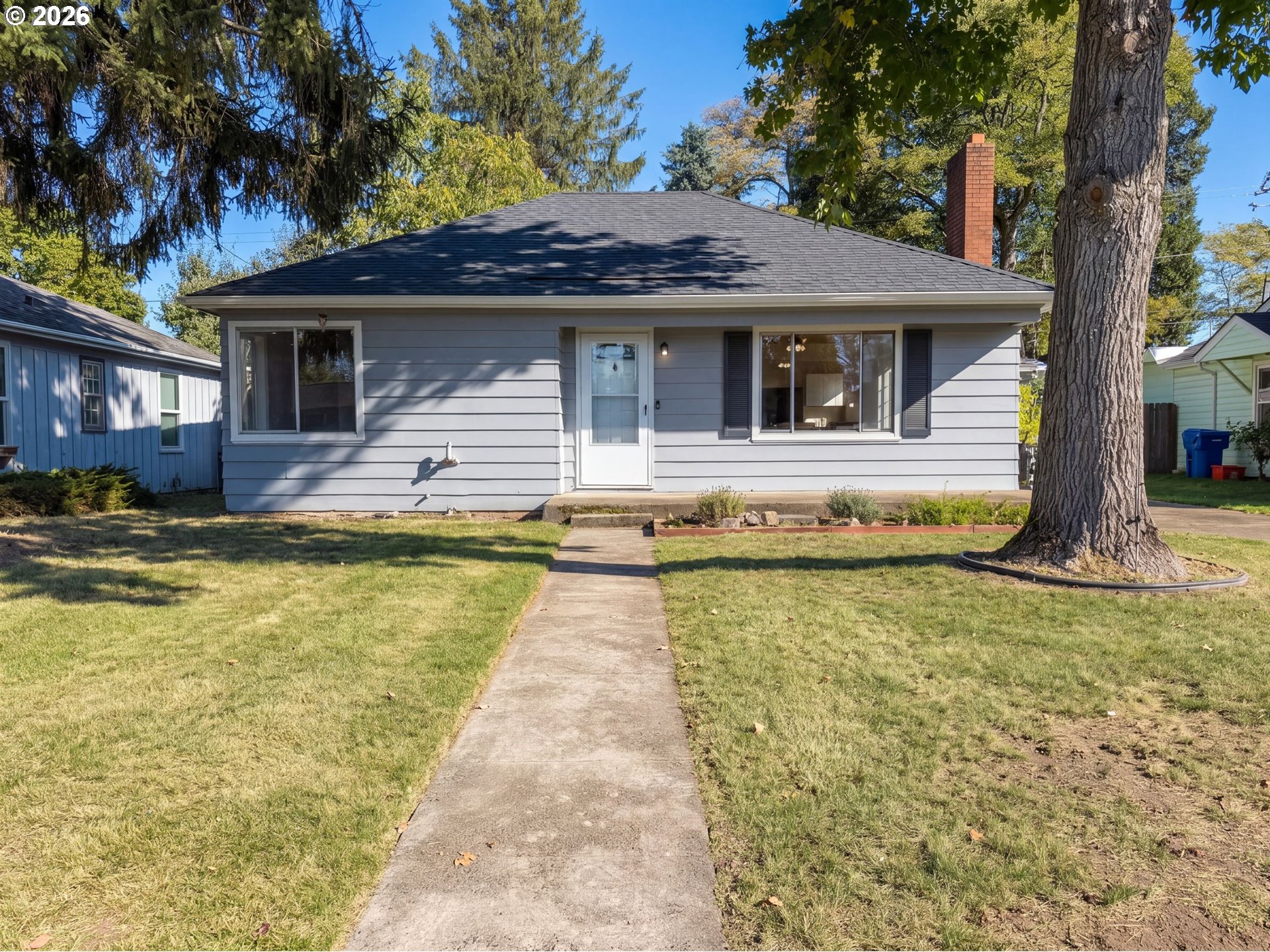 563 Manbrin Dr Property Photo 1