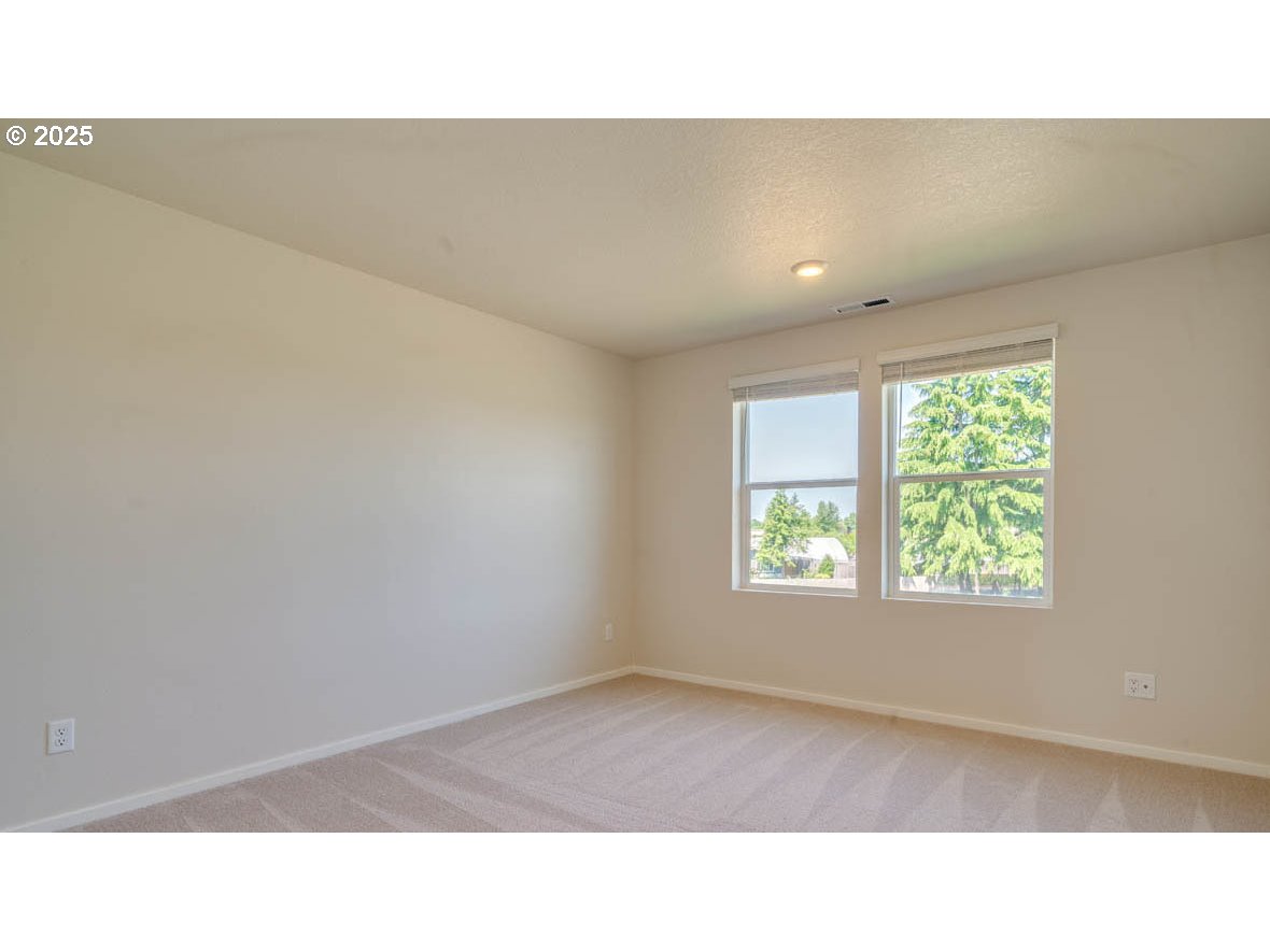 459 Pietro St Property Photo 10