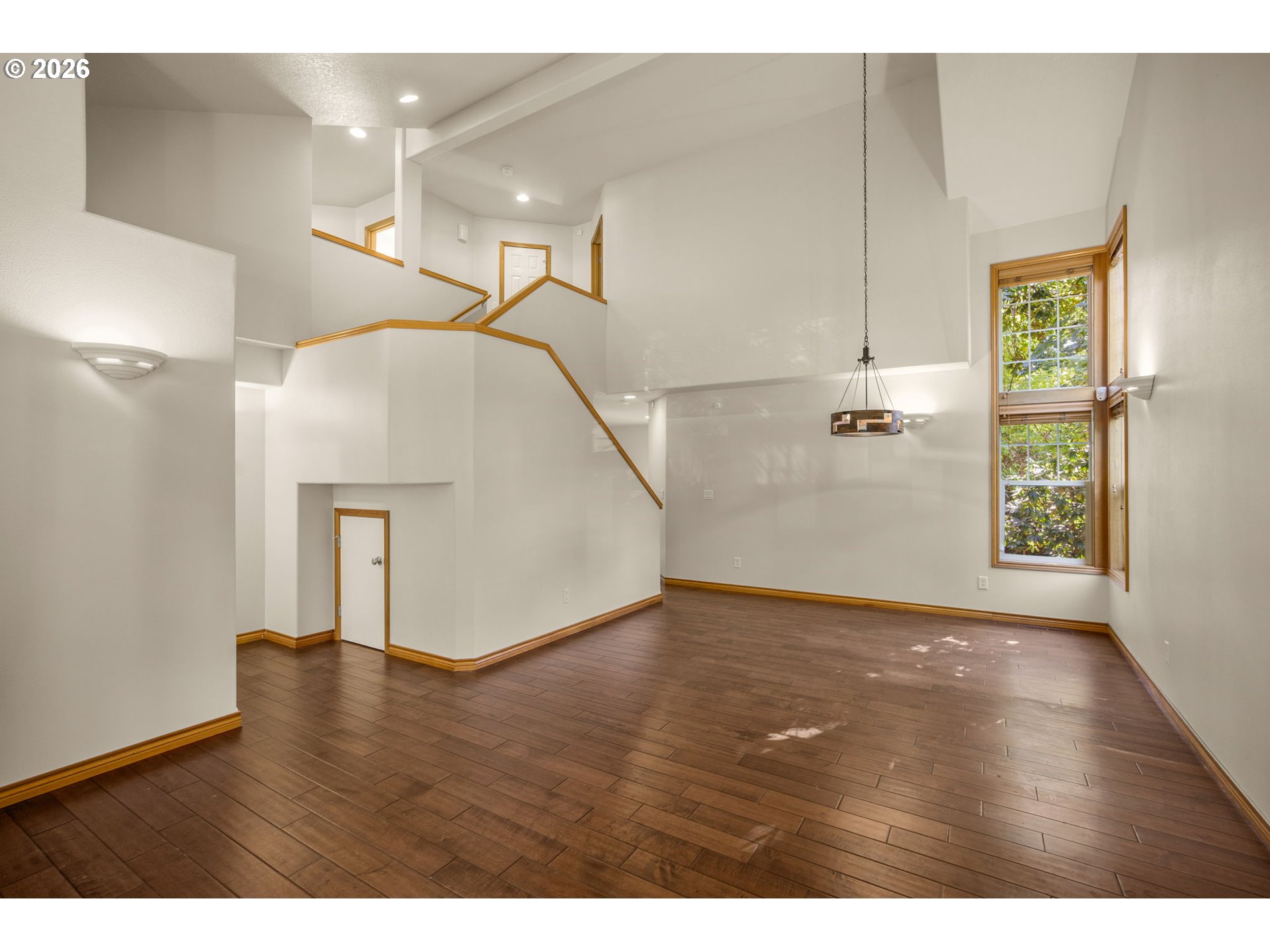 614 Se 24th Ave Property Photo 8