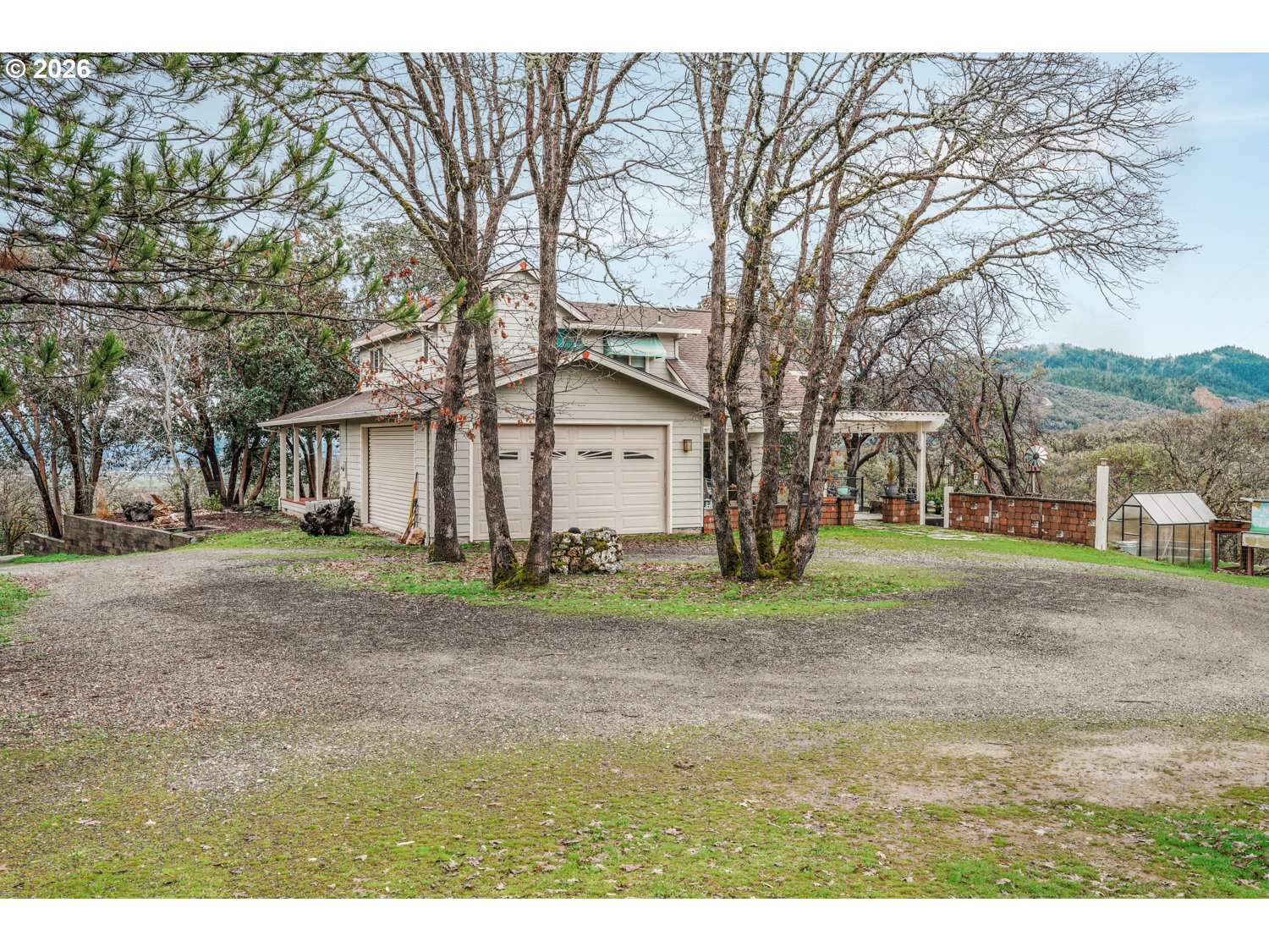 5655 Tamarack Ln Property Photo 4