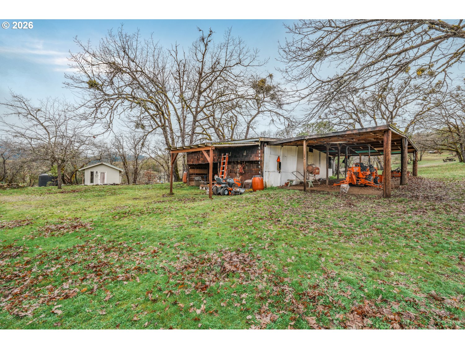 5655 Tamarack Ln Property Photo 5