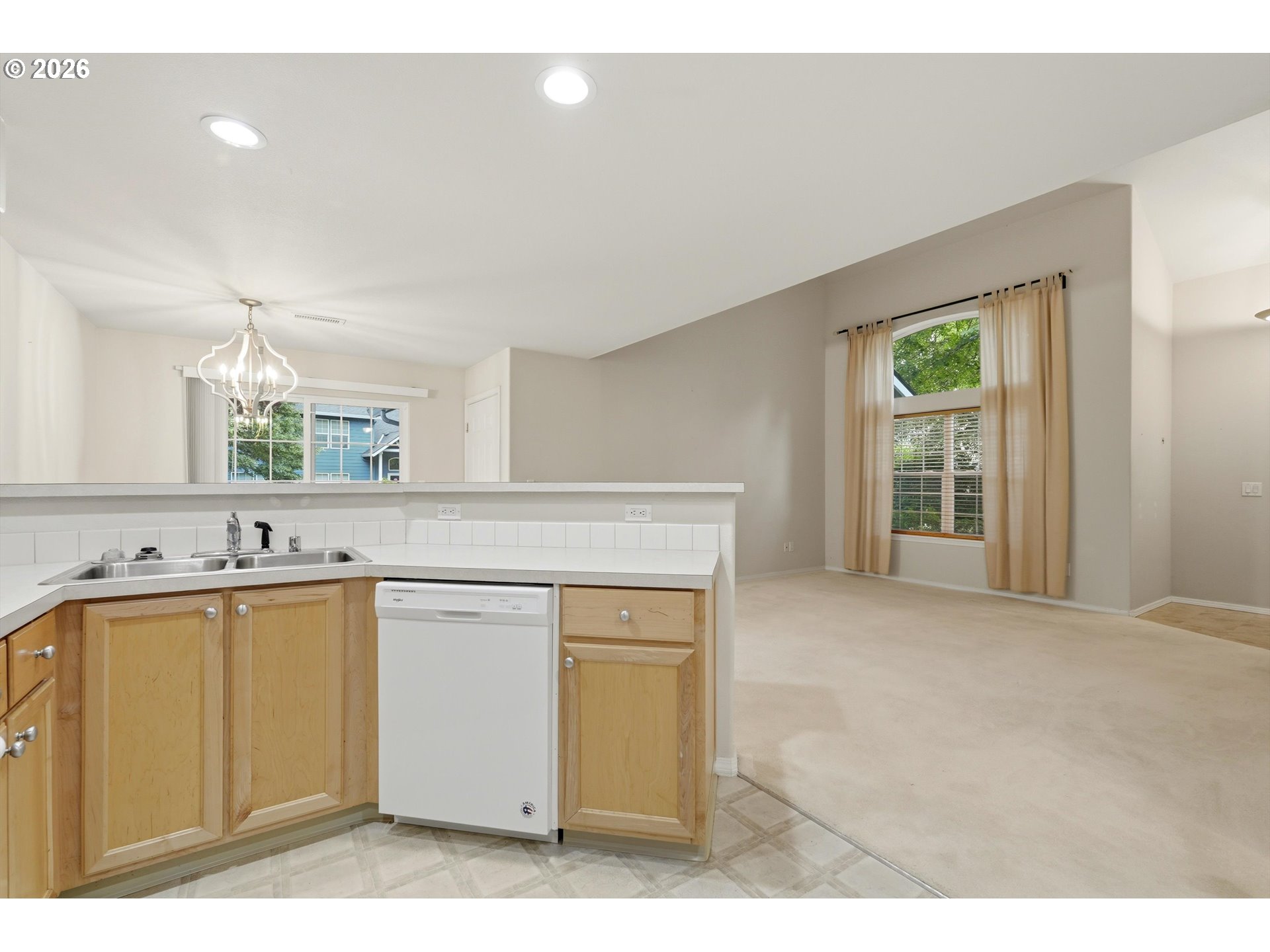 17200 Se 26th Dr E19 Property Photo 15
