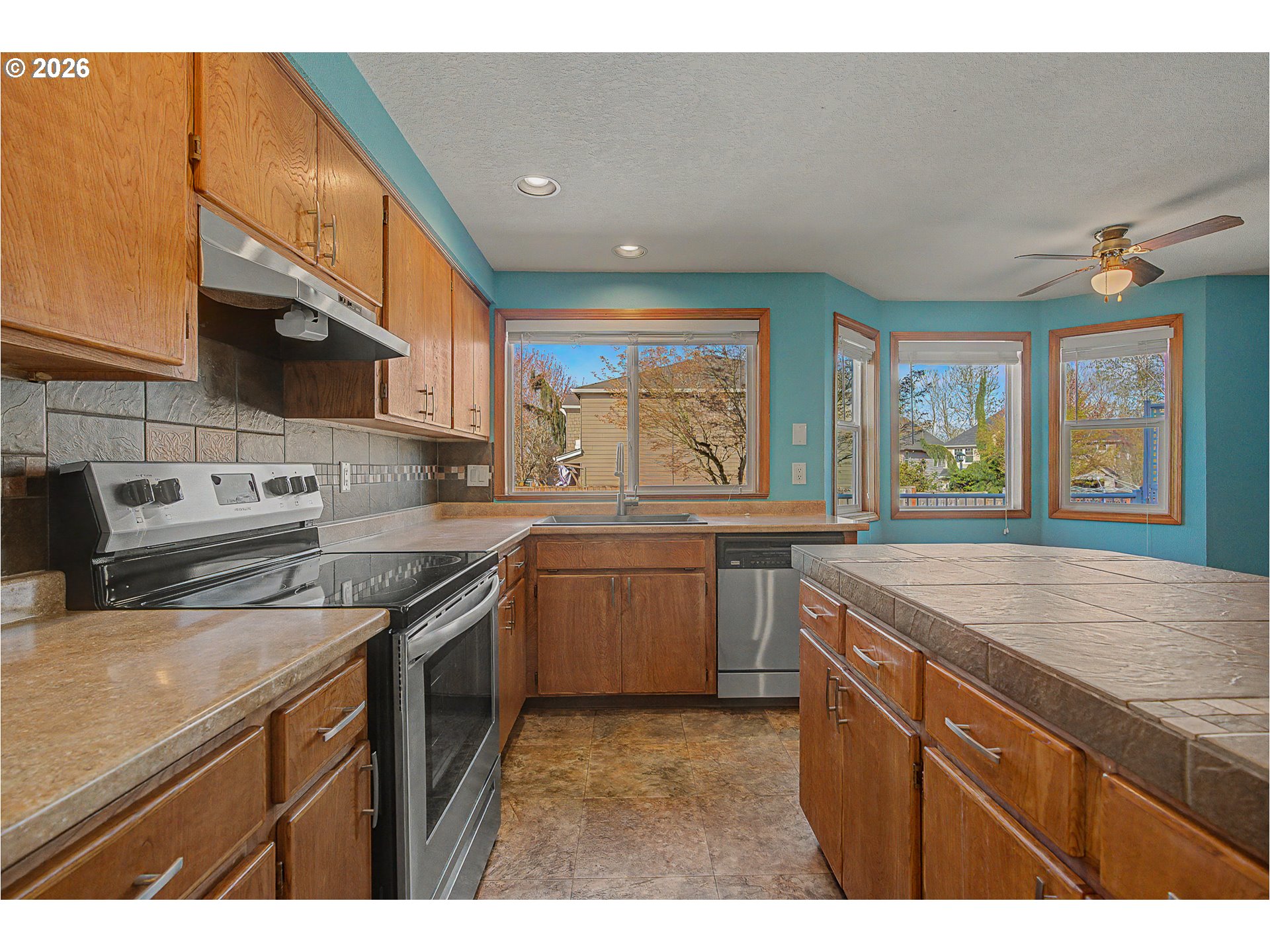 18281 Nw Cambray St Property Photo 9