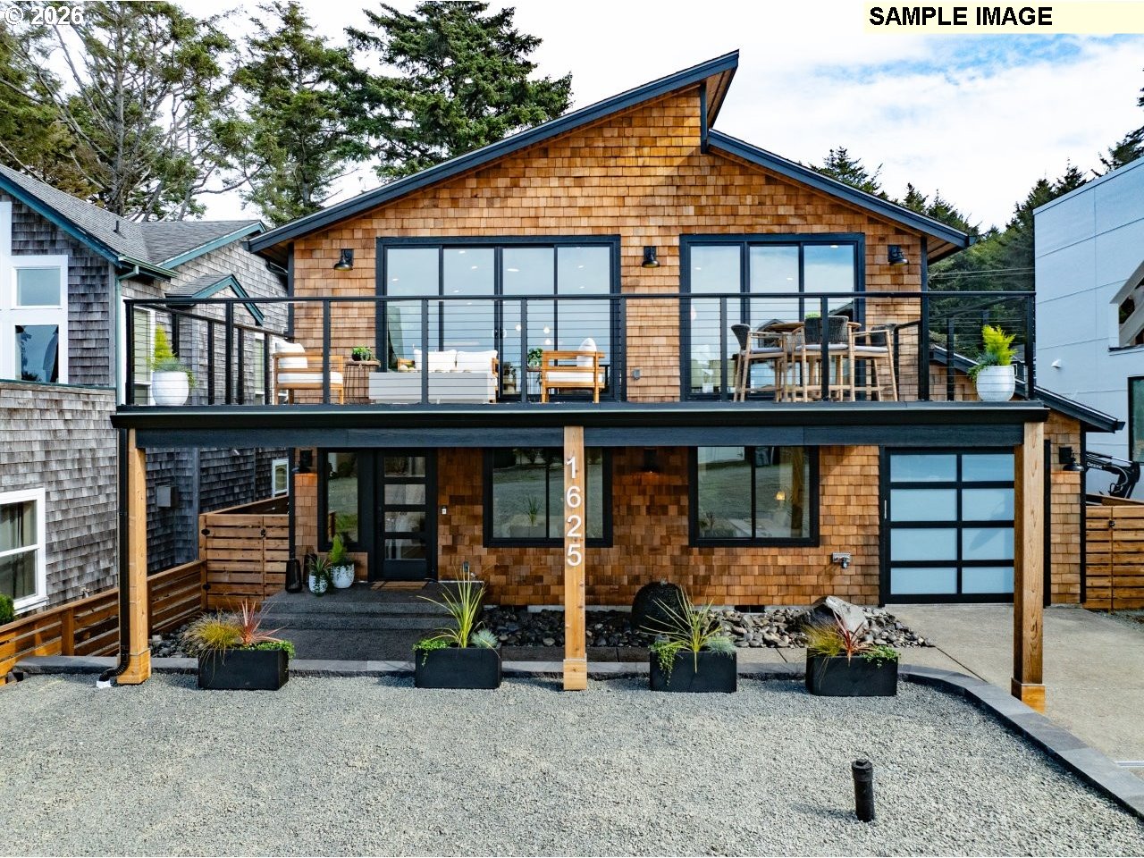 223 W KENAI ST Property Photo 1