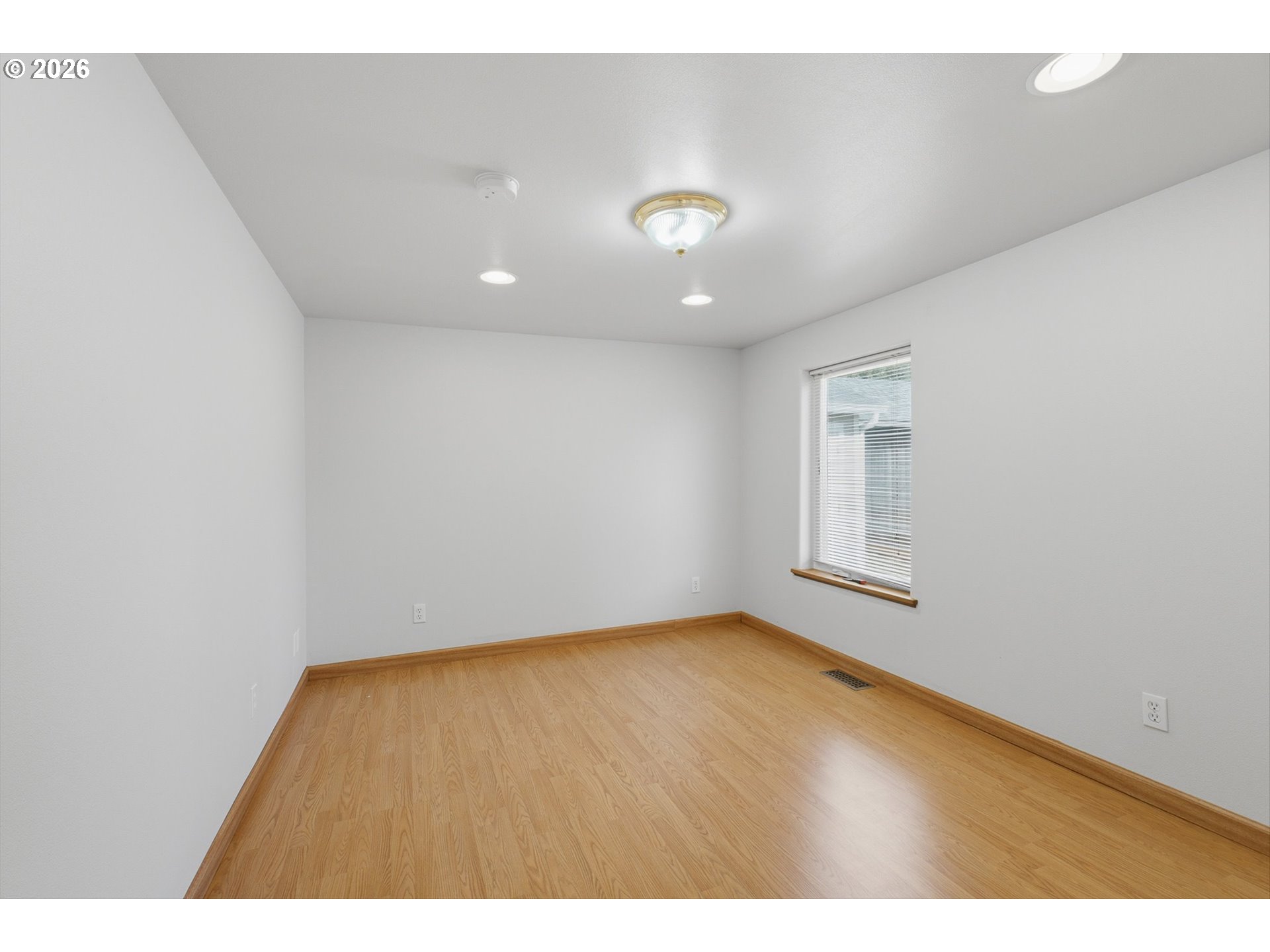 1002 Jq Adams St Property Photo 9
