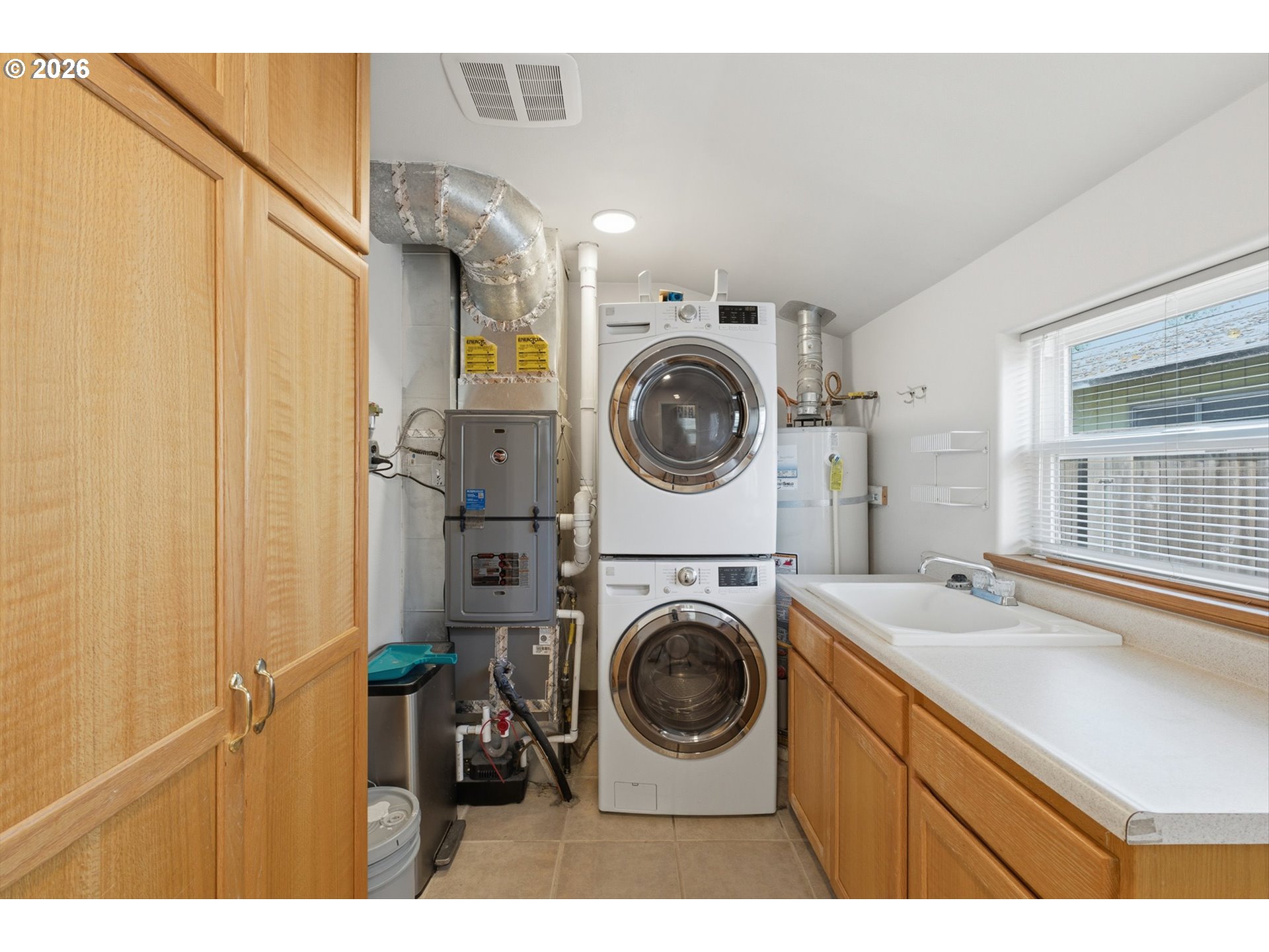 1002 Jq Adams St Property Photo 18