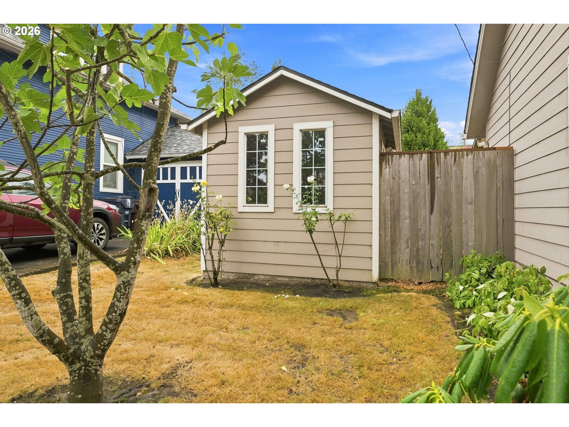 1002 Jq Adams St Property Photo 19