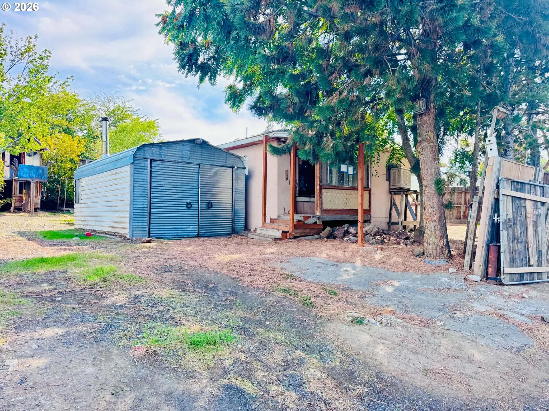 134 Se Douglas St Property Photo 1