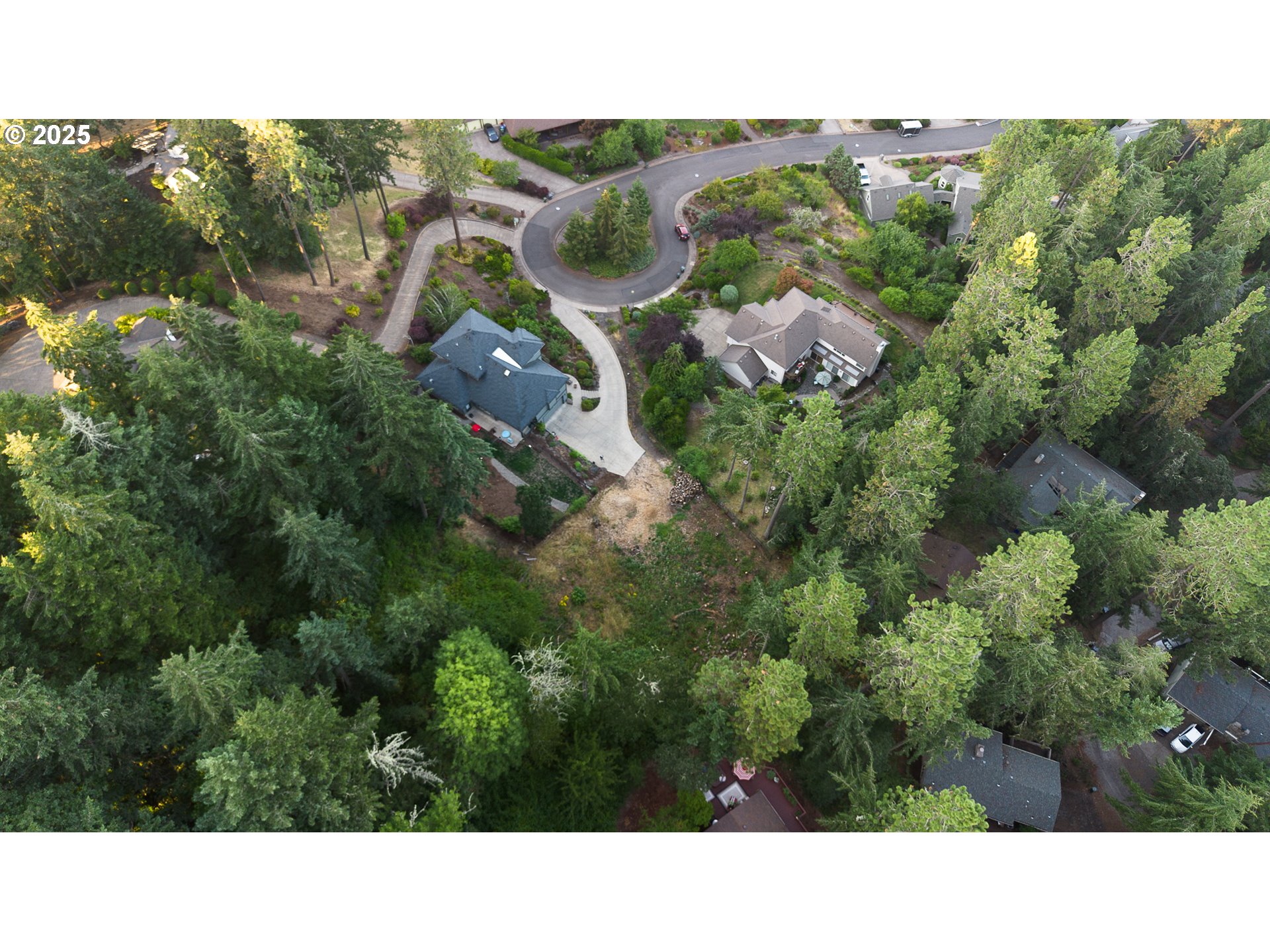 Pine View Ct Property Photo 4