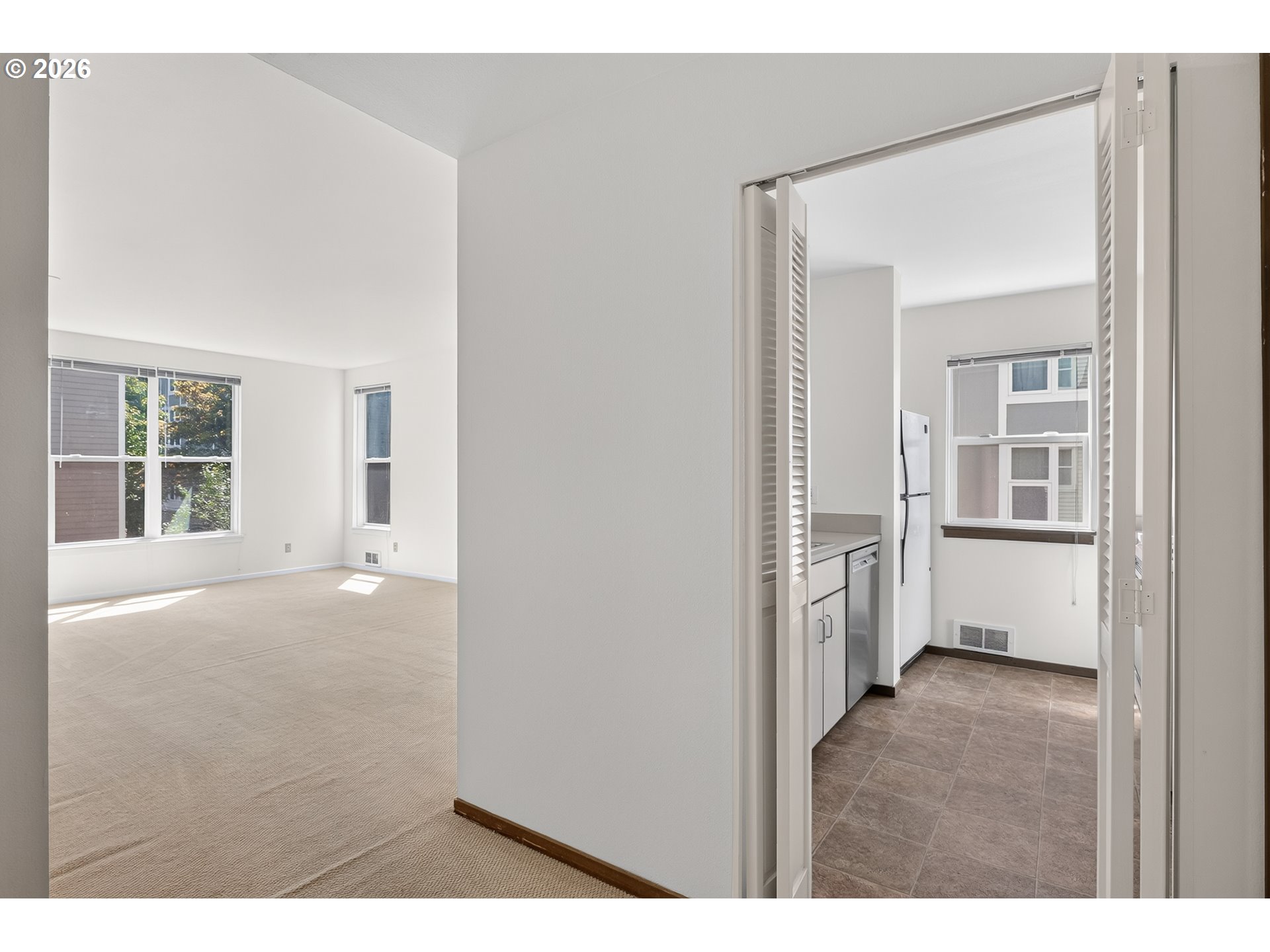 1710 S Harbor Way C-307 Property Photo 6