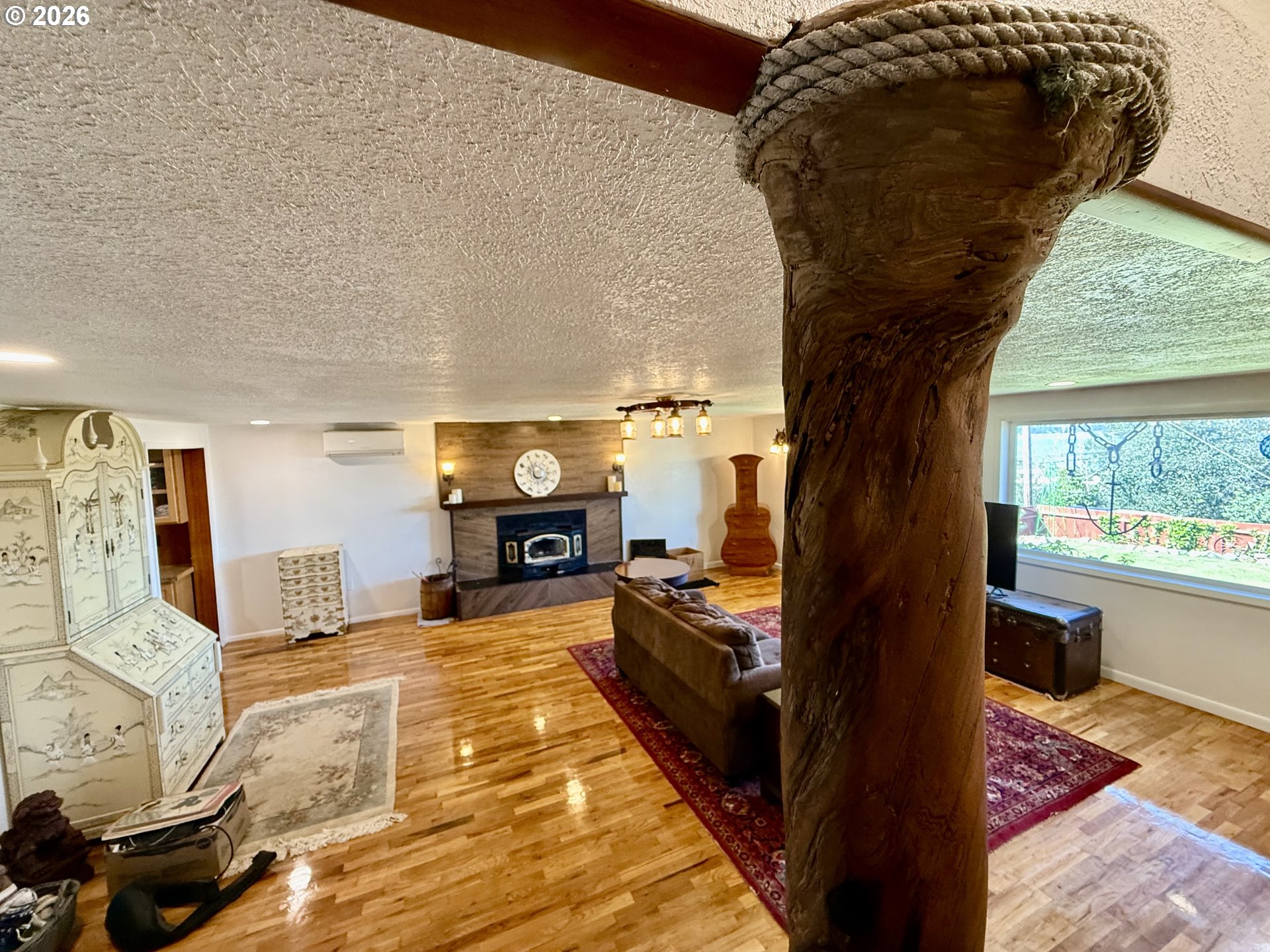 407 S Empire Blvd Property Photo 11