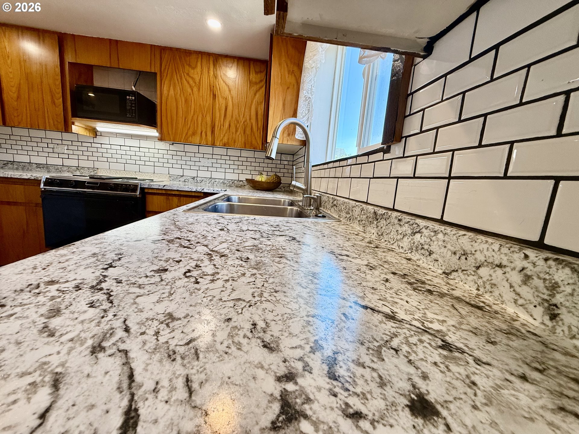 407 S Empire Blvd Property Photo 18