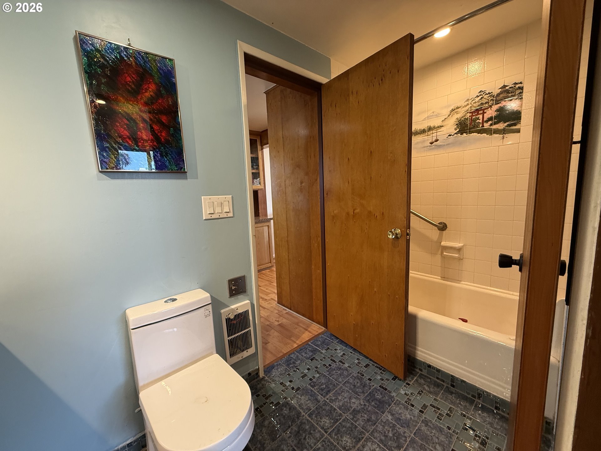 407 S Empire Blvd Property Photo 21
