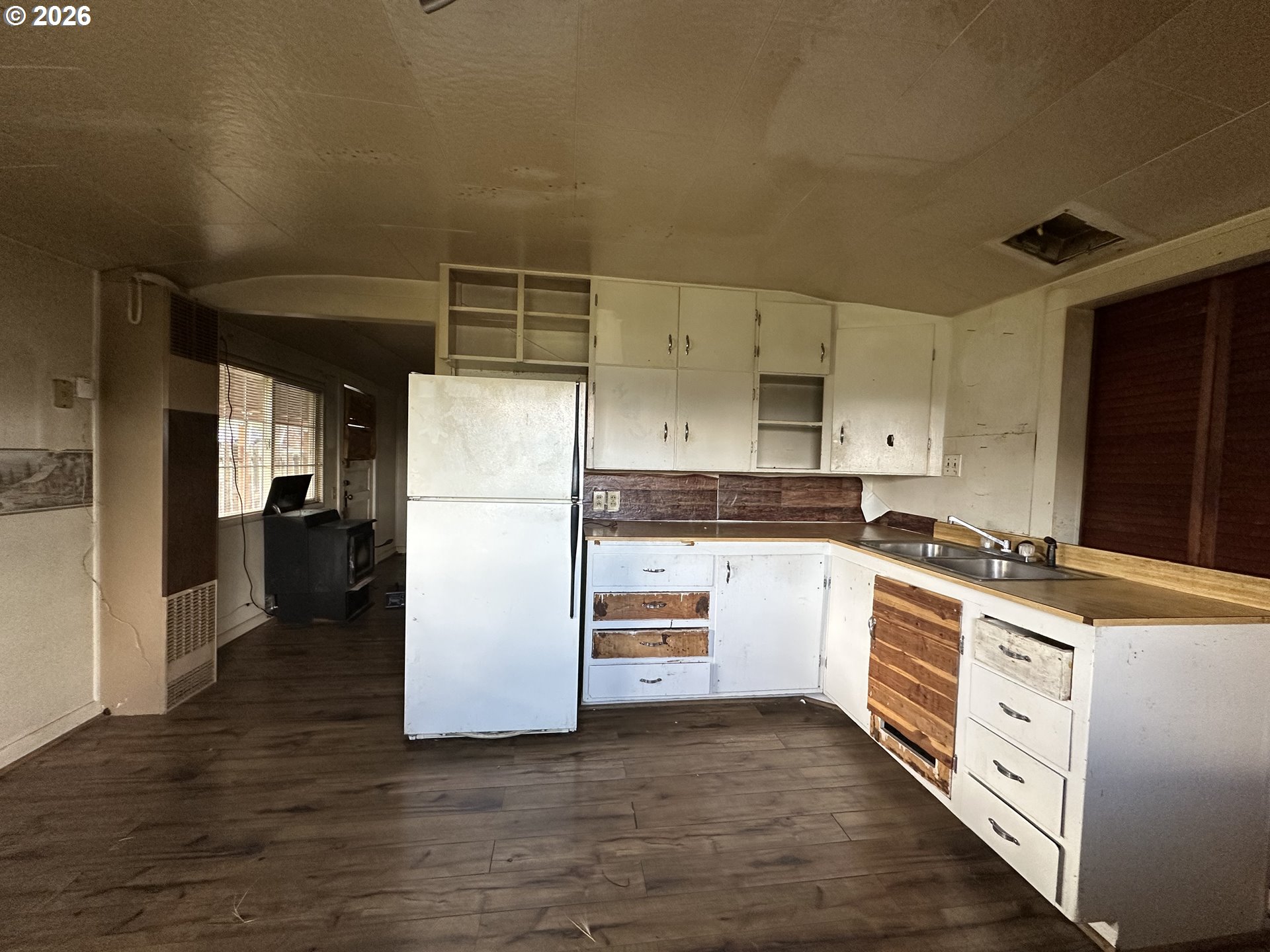 215 B Ave Property Photo 15
