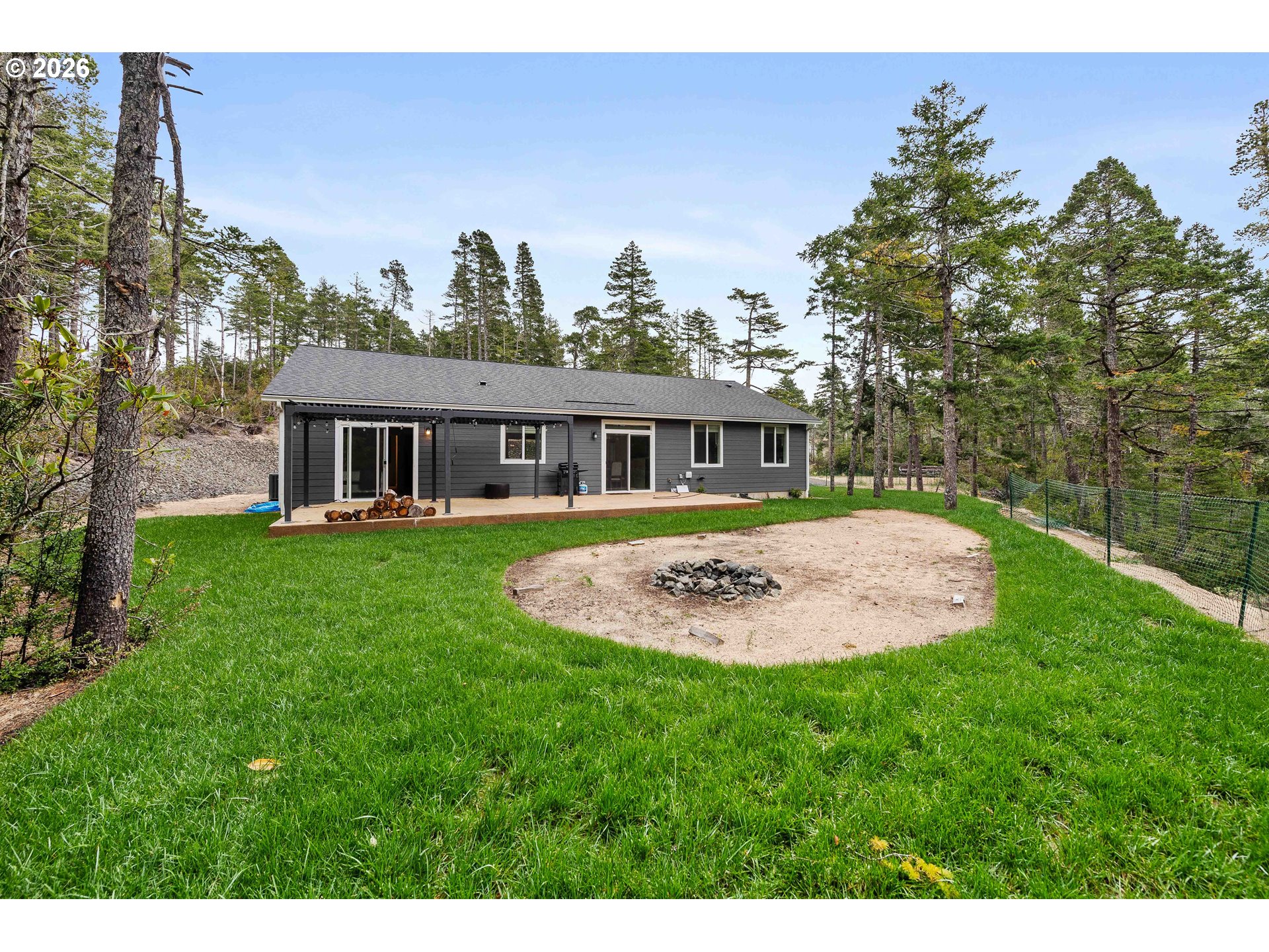 385 Pacific Dunes Dr Property Photo 39