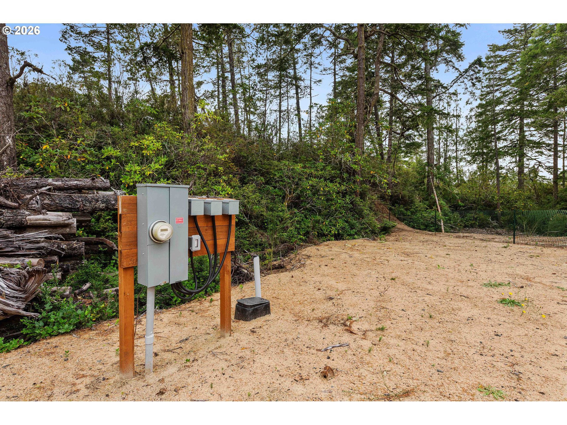 385 Pacific Dunes Dr Property Photo 45