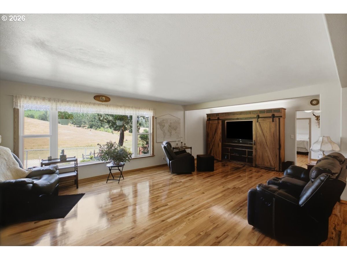 27085 Greenville Rd Property Photo 15