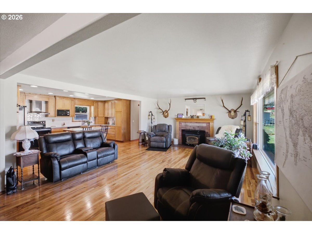 27085 Greenville Rd Property Photo 17